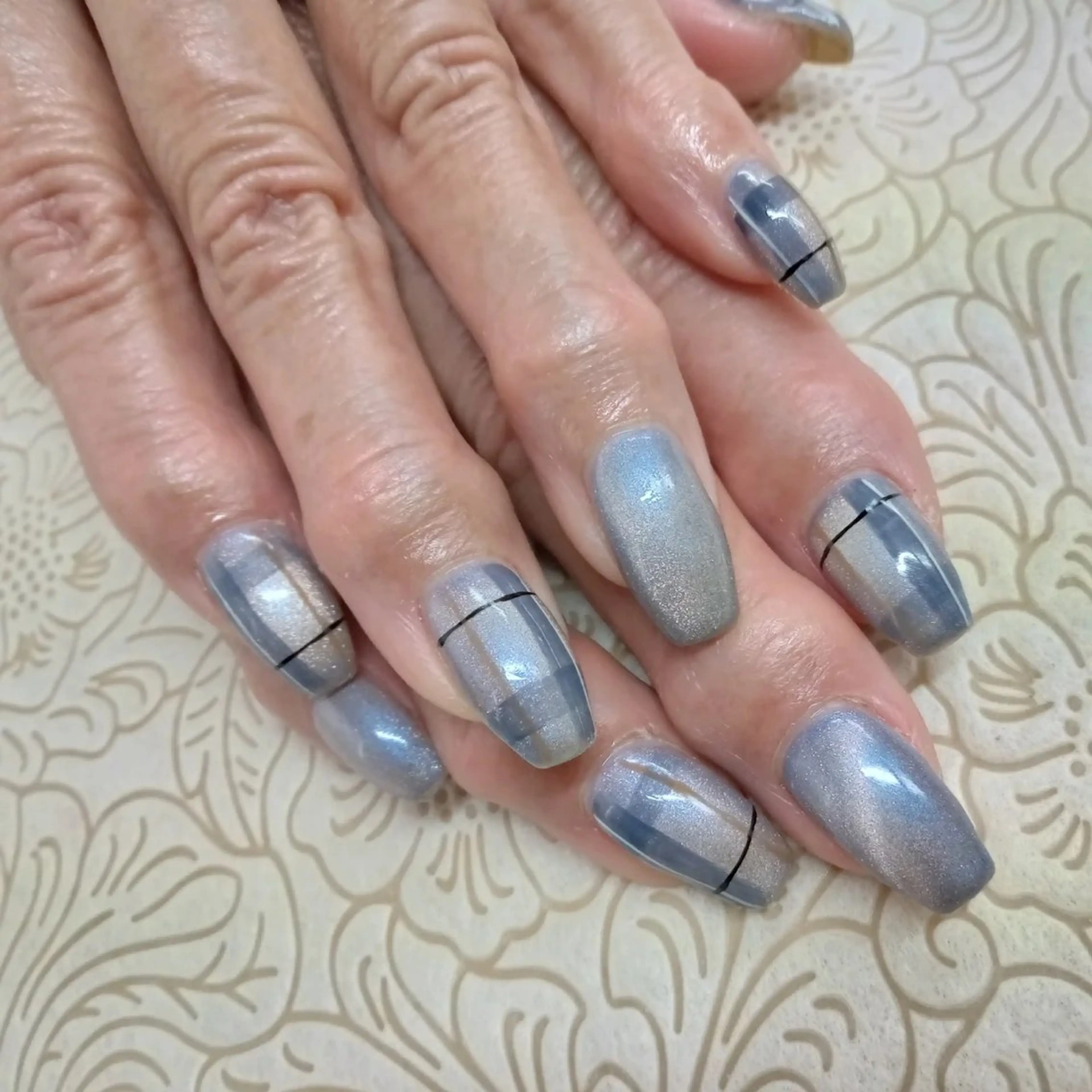 ネイル フラワーネイル precious nail roomのネイルデザイン