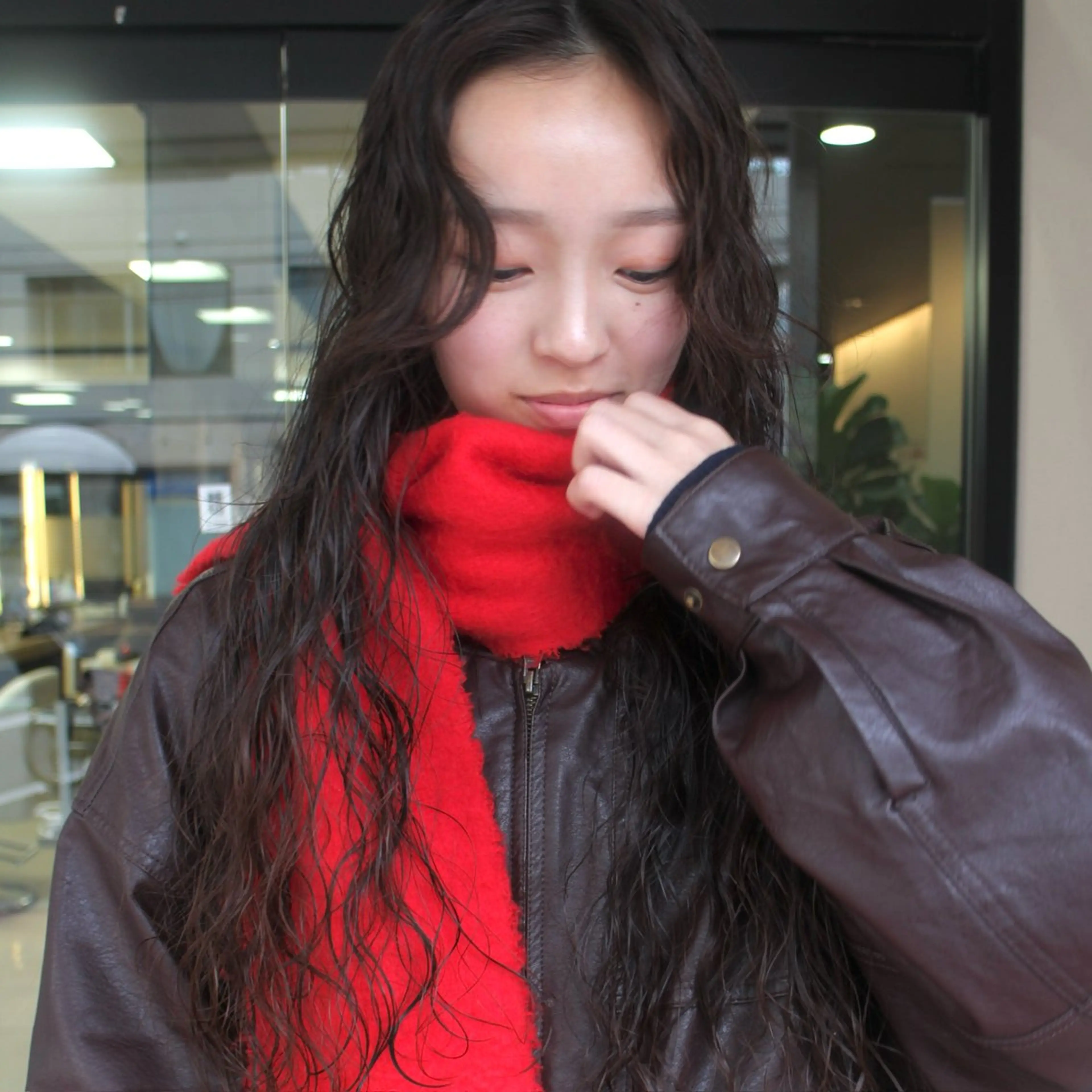 🍸ミニモ限定50%off🍸似合わせカット+パーマ に（シャンプー込）の写真