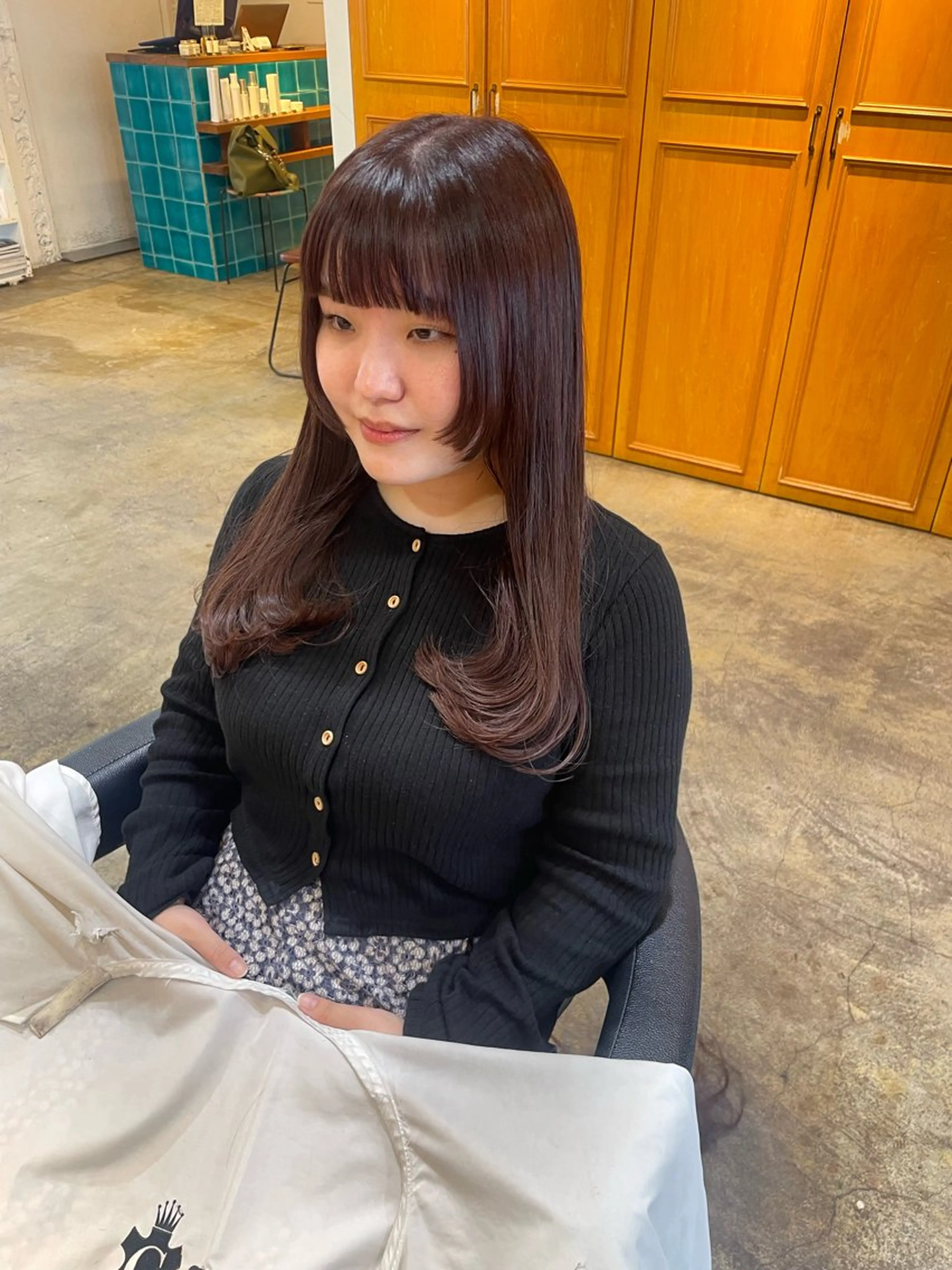 ロング カラー ベージュカラー ラベンダーカラー ラベンダーベージュ MIOベージュカラー 柔らかいカラーのヘアスタイル