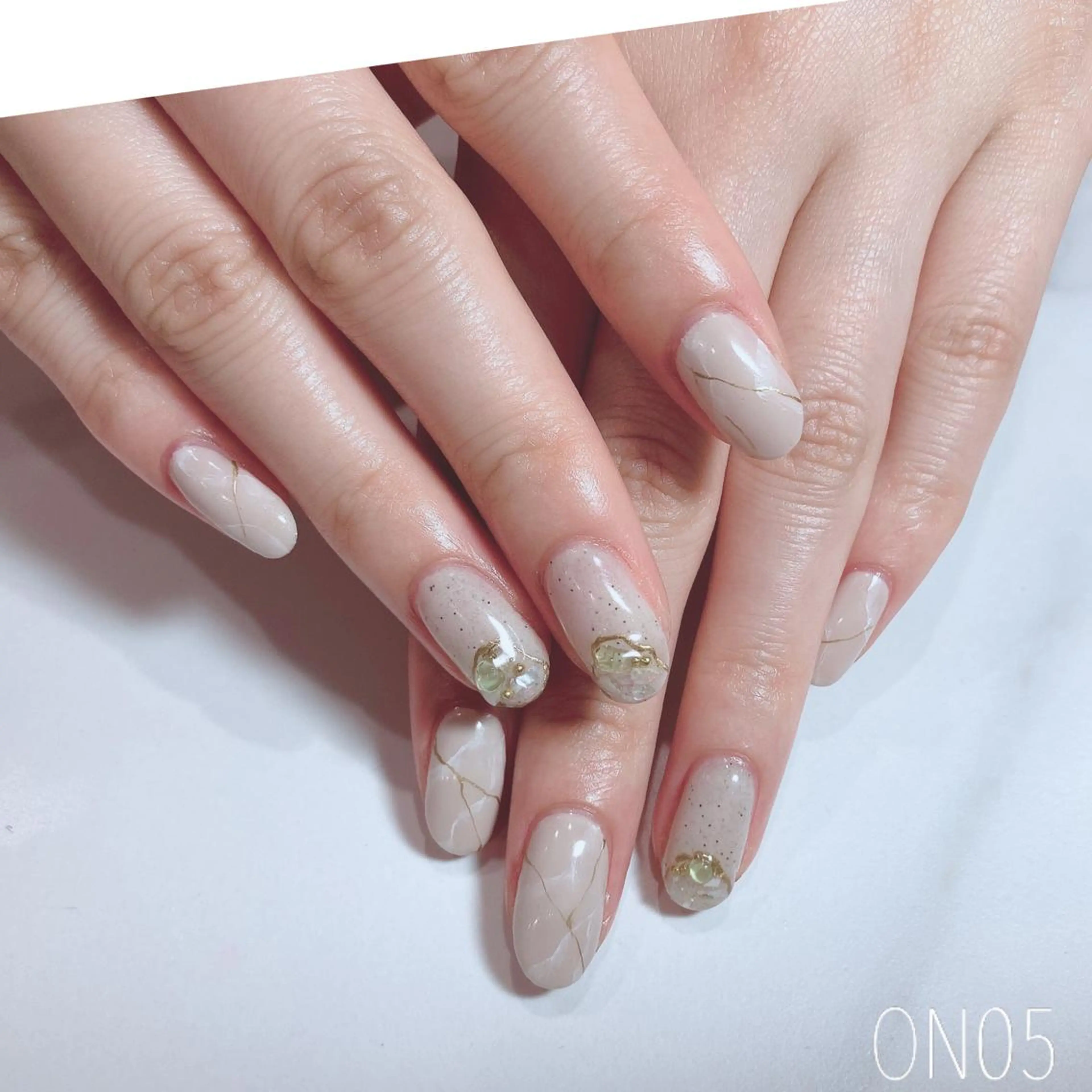 ネイル 園 寛子 （ネイリスト）のネイルデザイン