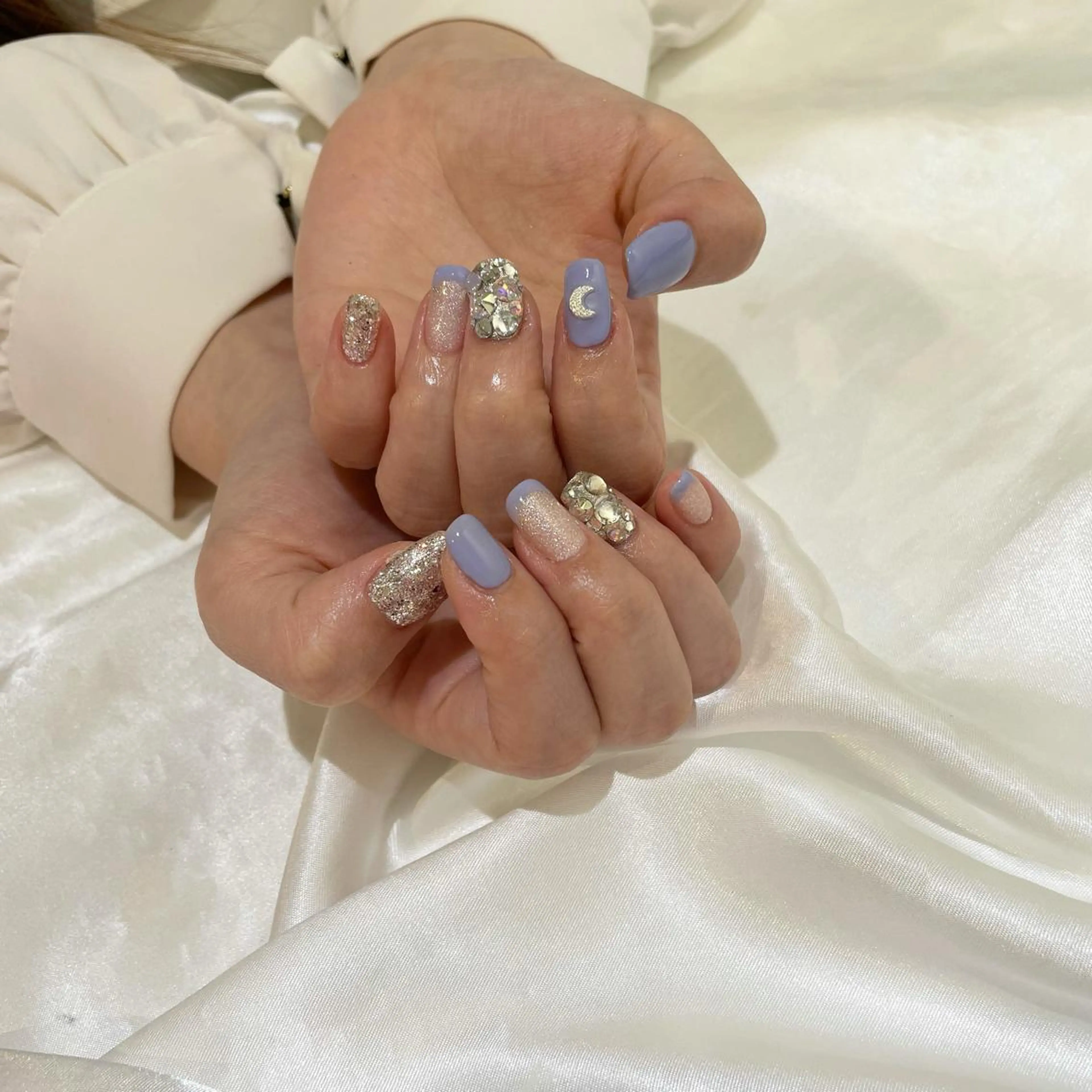 ネイル classic 新横浜所属・山田 暉のネイルデザイン