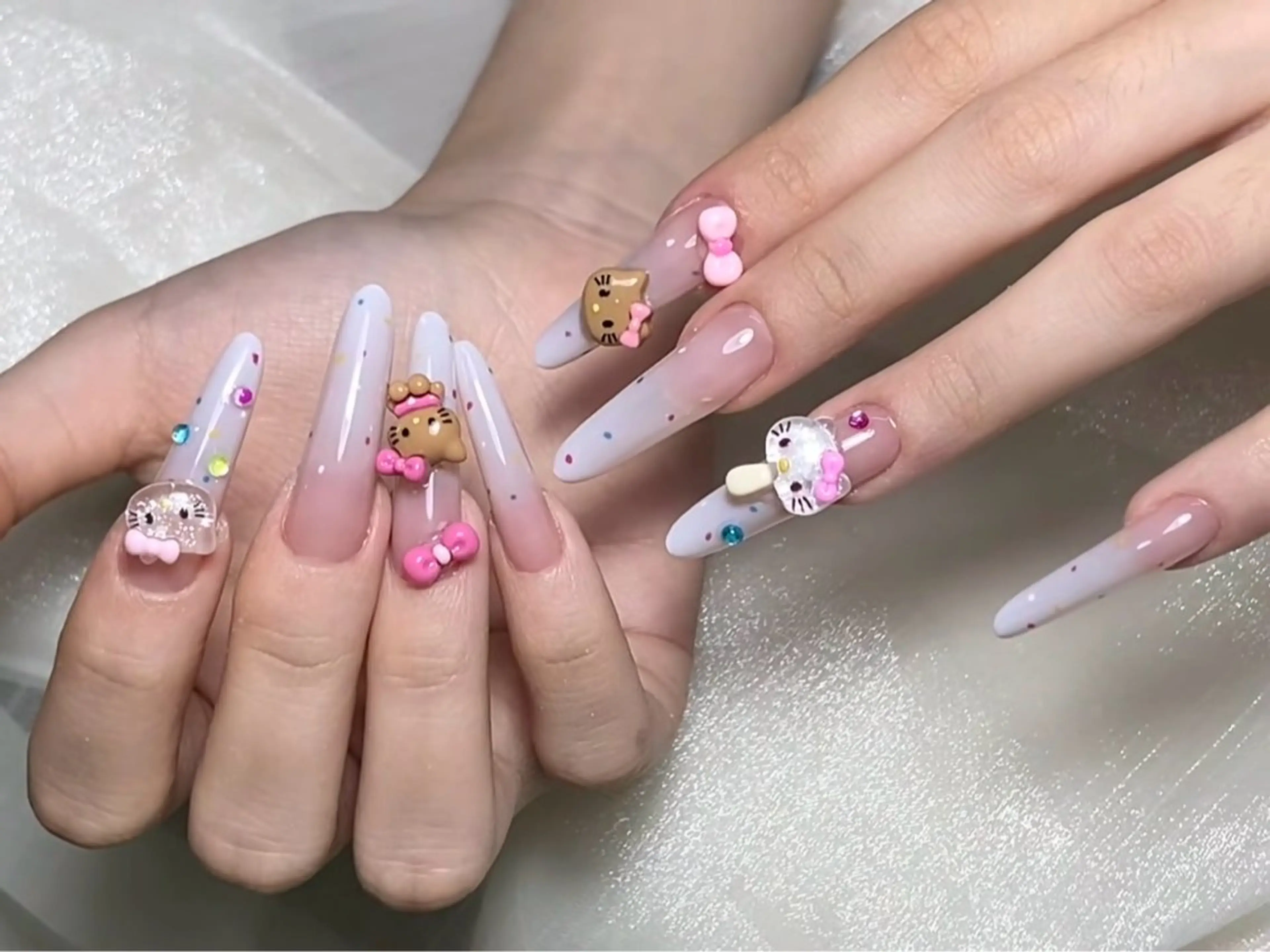 ネイル ハンドネイル ハンドケア queen nailのネイルデザイン