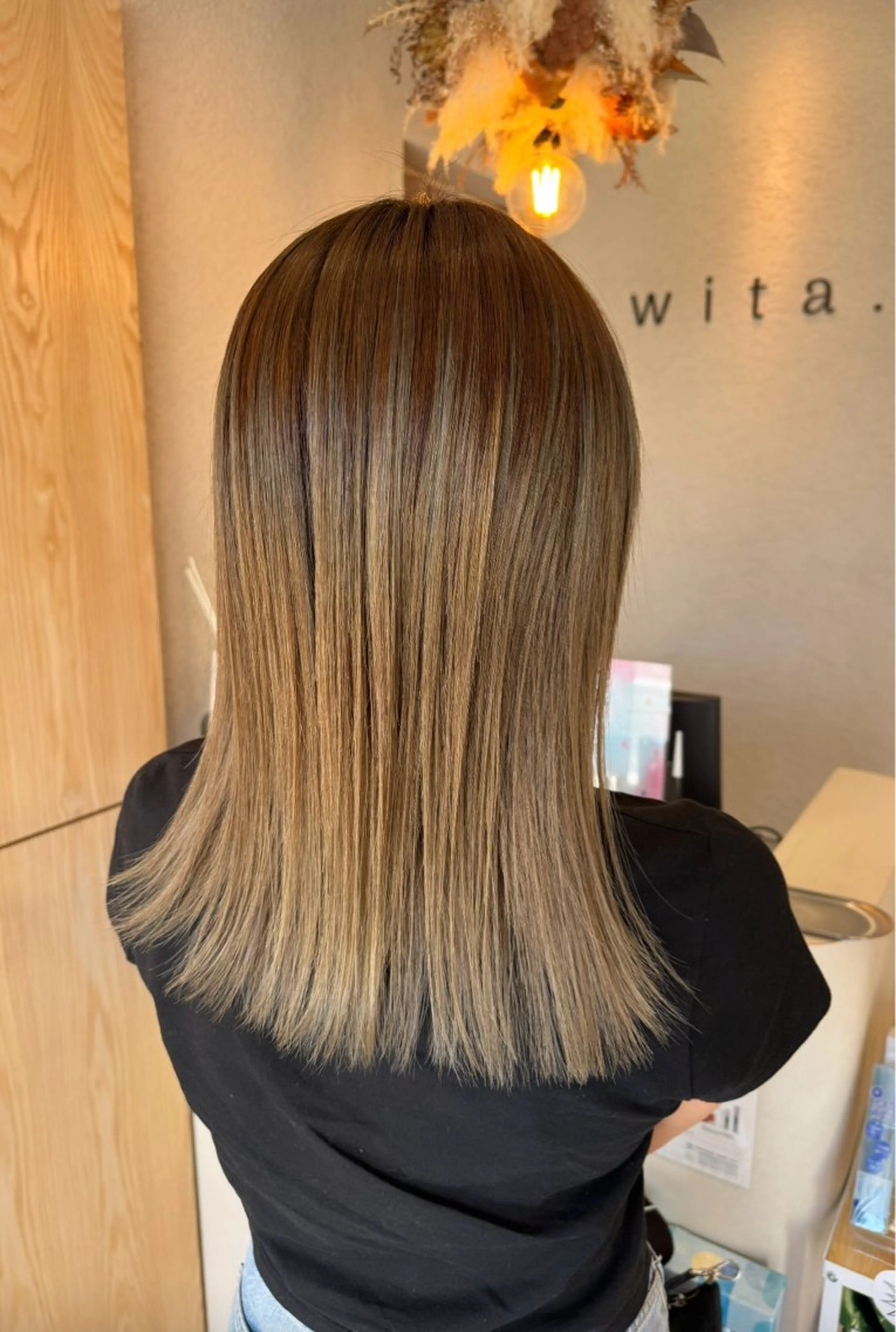 ミディアム 蟹江 聡太✨レイヤーカットのヘアスタイル