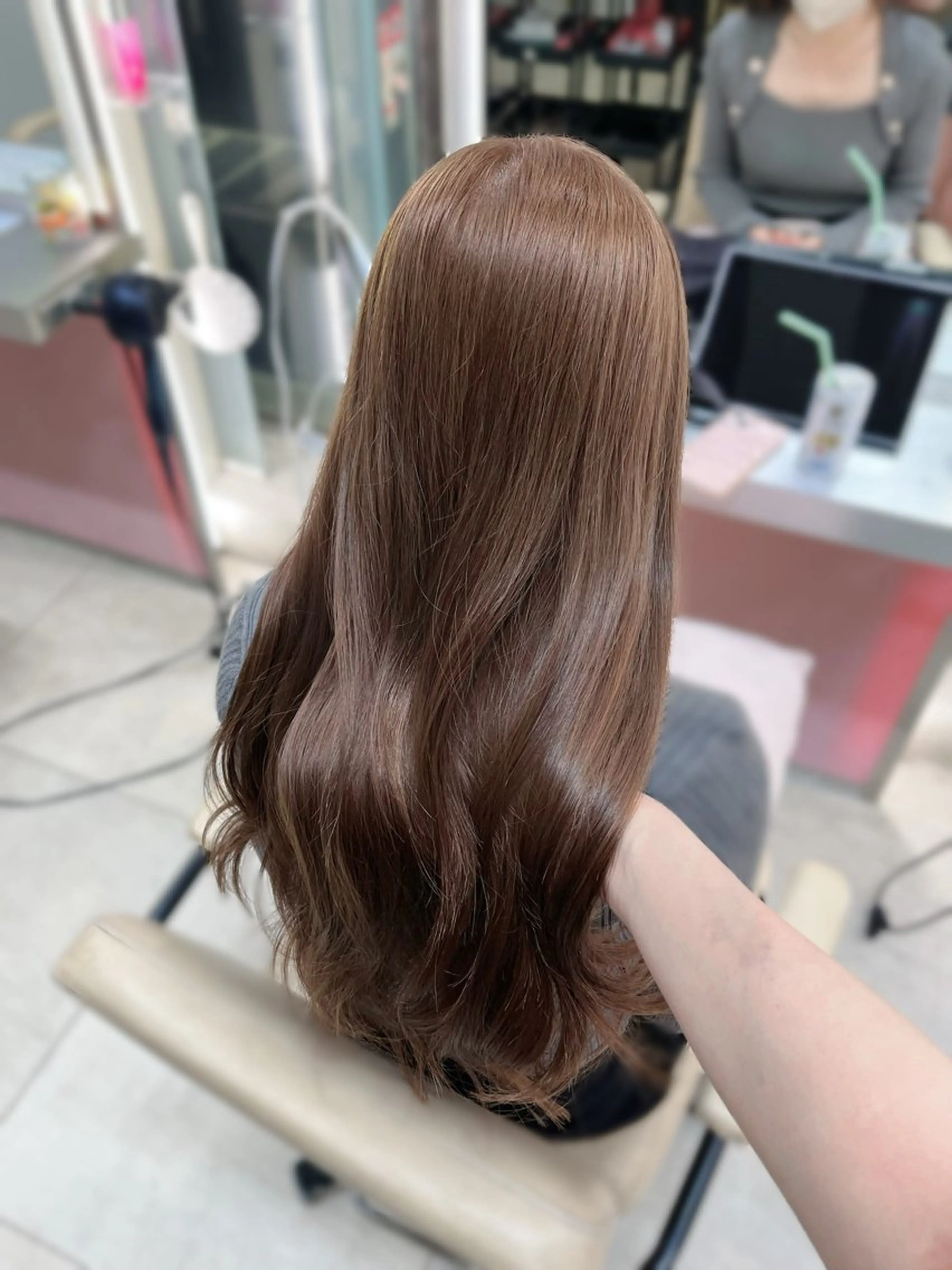 カラー ベージュカラー ブリーチ ダブルカラー ミルキーベージュ ブリーチなしカラー カット ヘアカラー トリートメント 上品モテガーリー Rena🎀のヘアスタイル