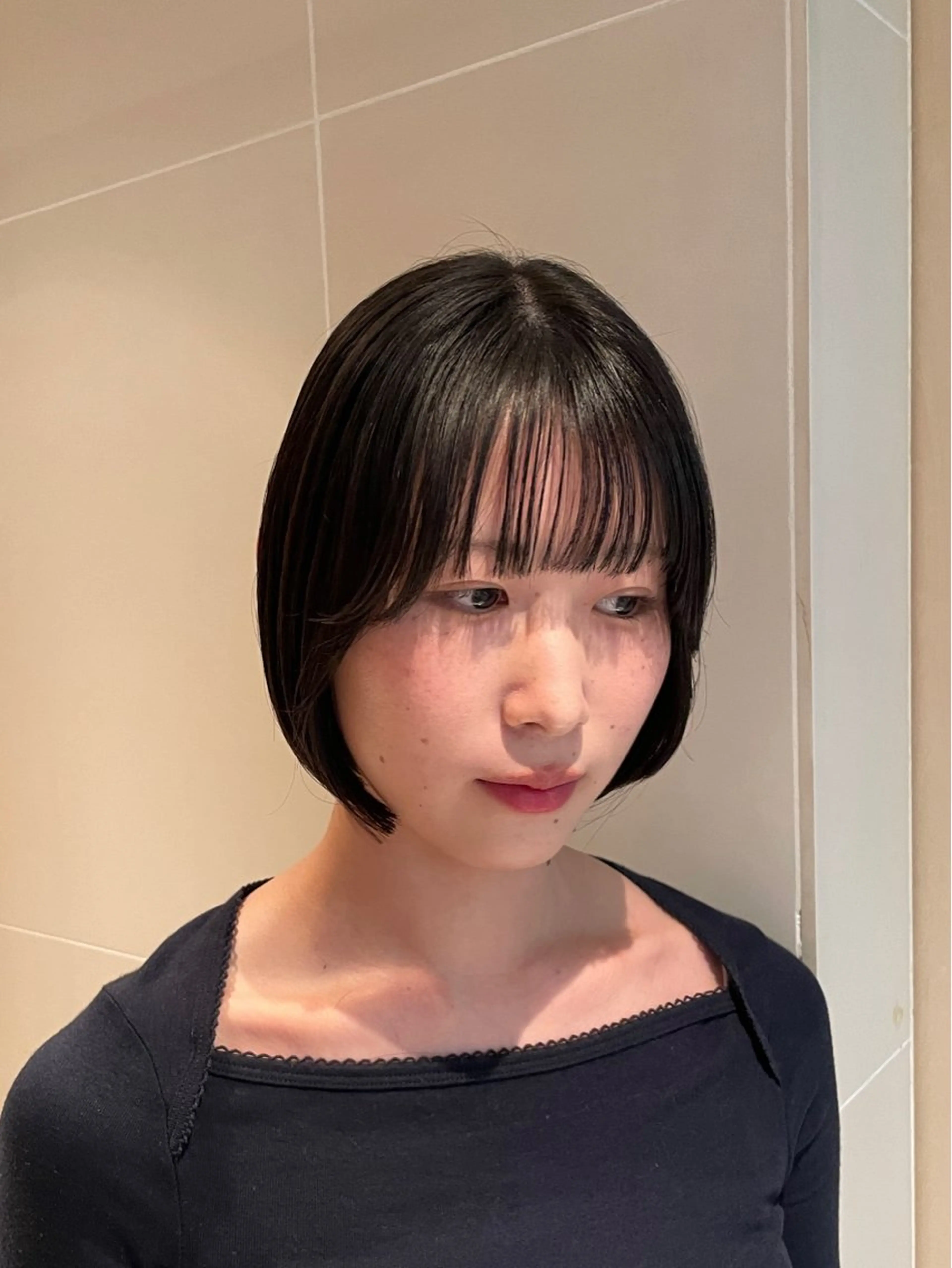 ショート パーマ ボブ カット 縮毛矯正 トリートメント 縮毛矯正/レイヤー 🌙児玉光瑠のヘアスタイル