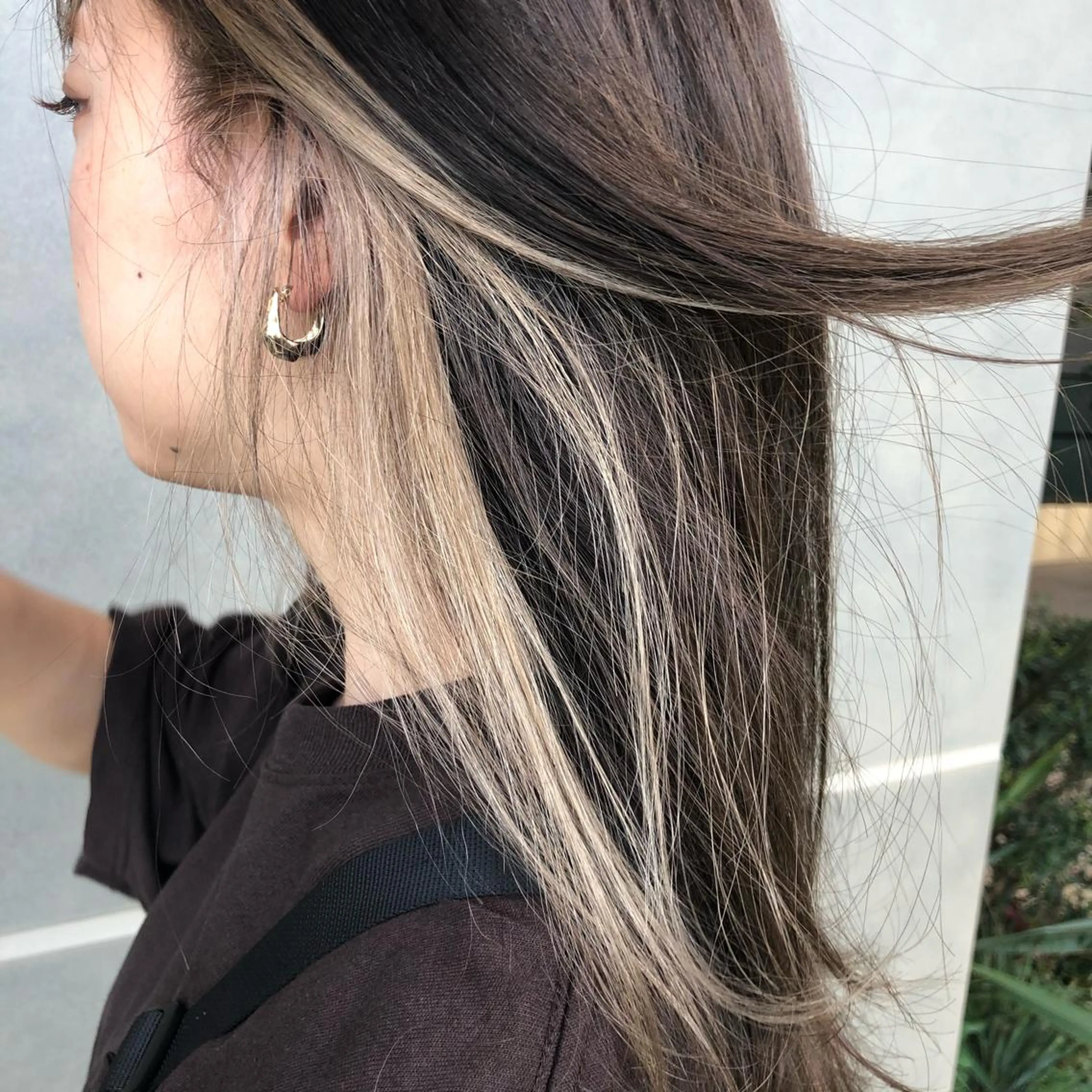 セミロング カラー ミストバング  フェイスフレーミング 落合　眺 (オチアイ　ノゾミ)のヘアスタイル