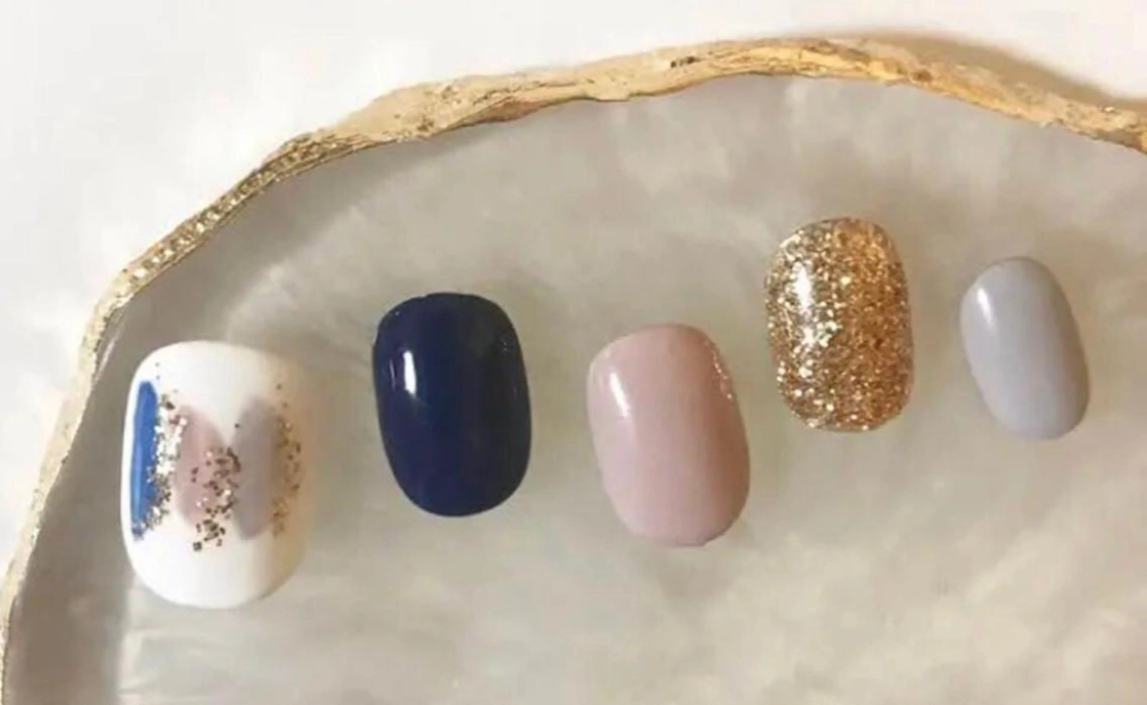 ネイル ハンドネイル ゲン レイカのネイルデザイン