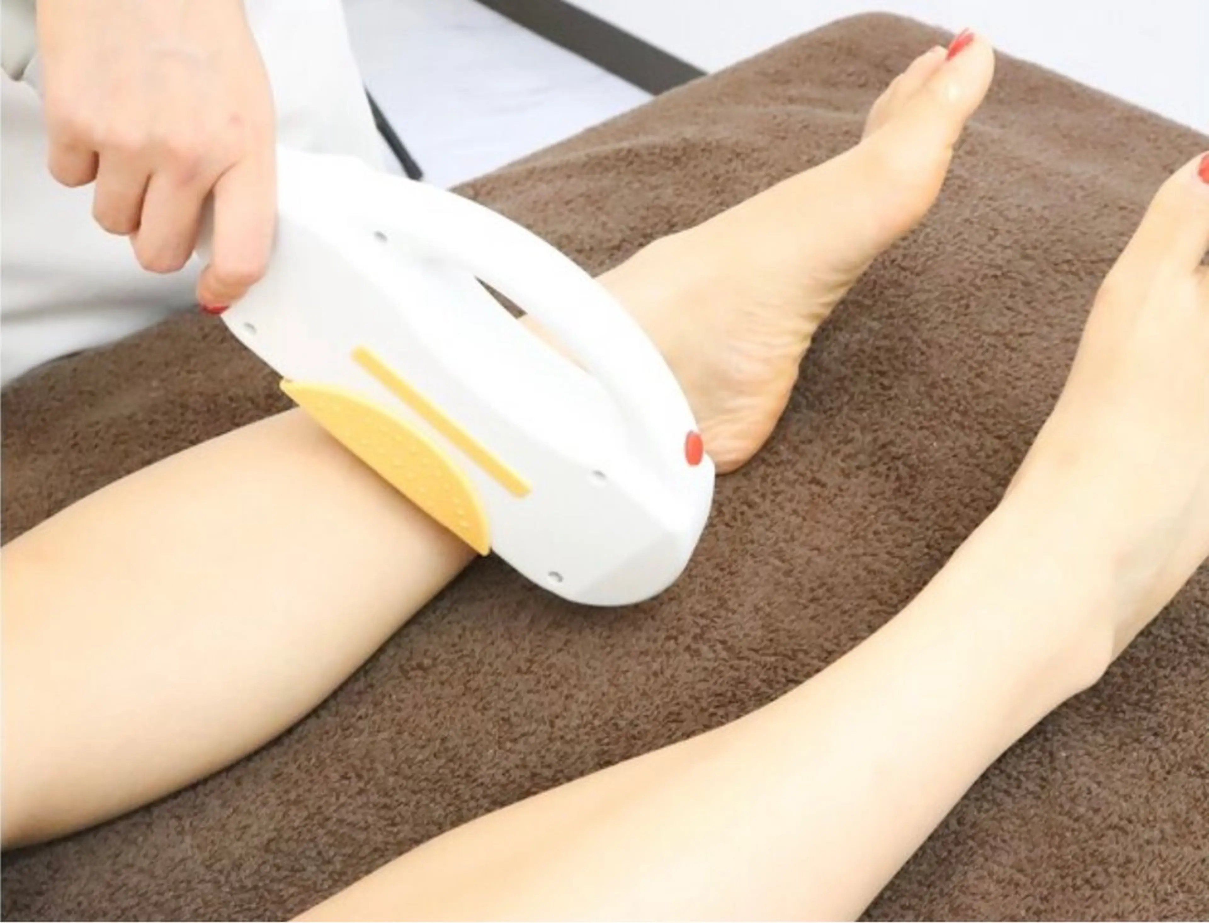 【両脚全体or両腕全体脱毛】¥3500の写真