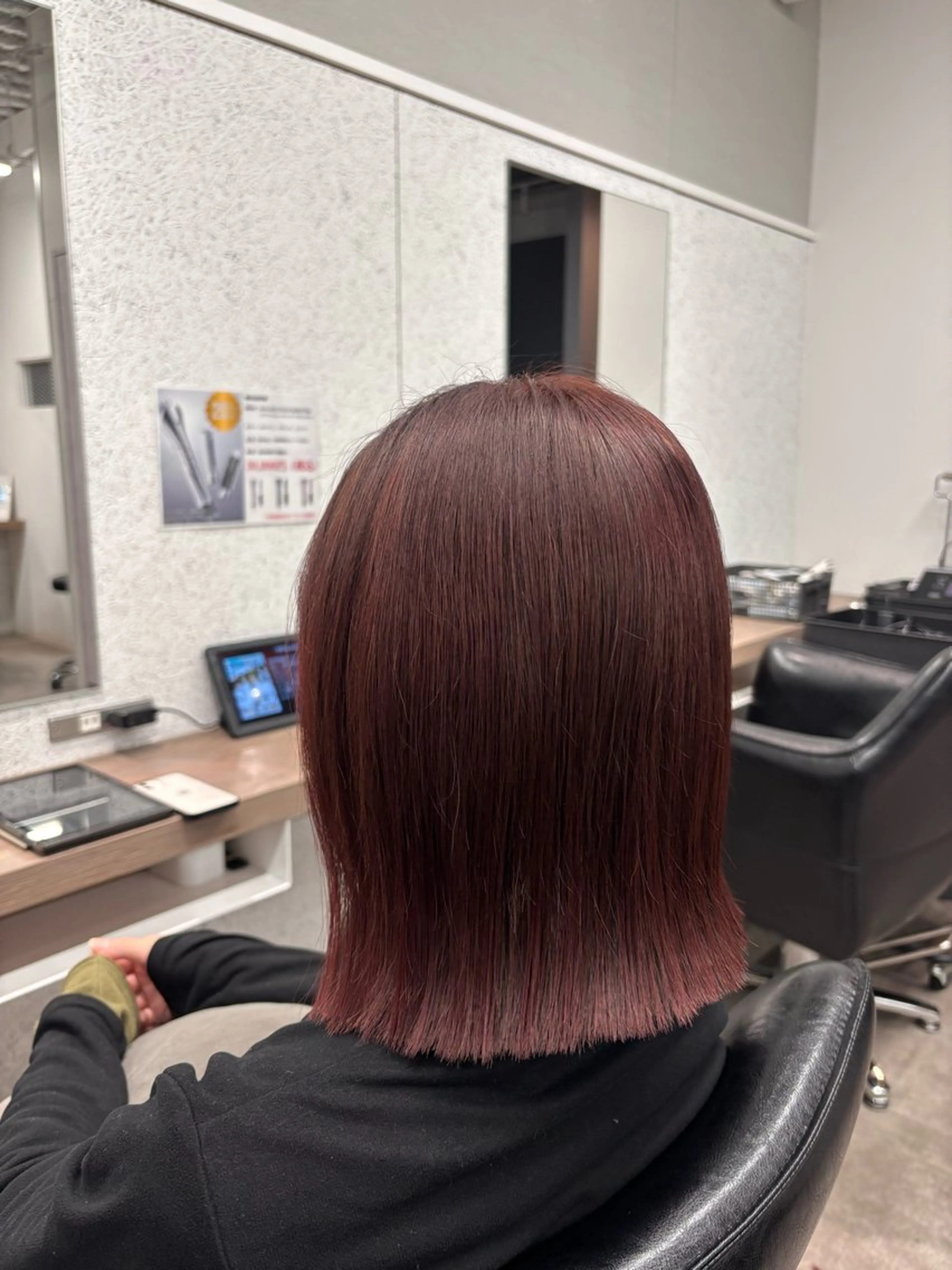 ミディアム カラー ピンクカラー レッドカラー ボブ カット ヘアカラー トリートメント ボブ/透明感カラー/ 髪質改善/🌙/ルナのヘアスタイル