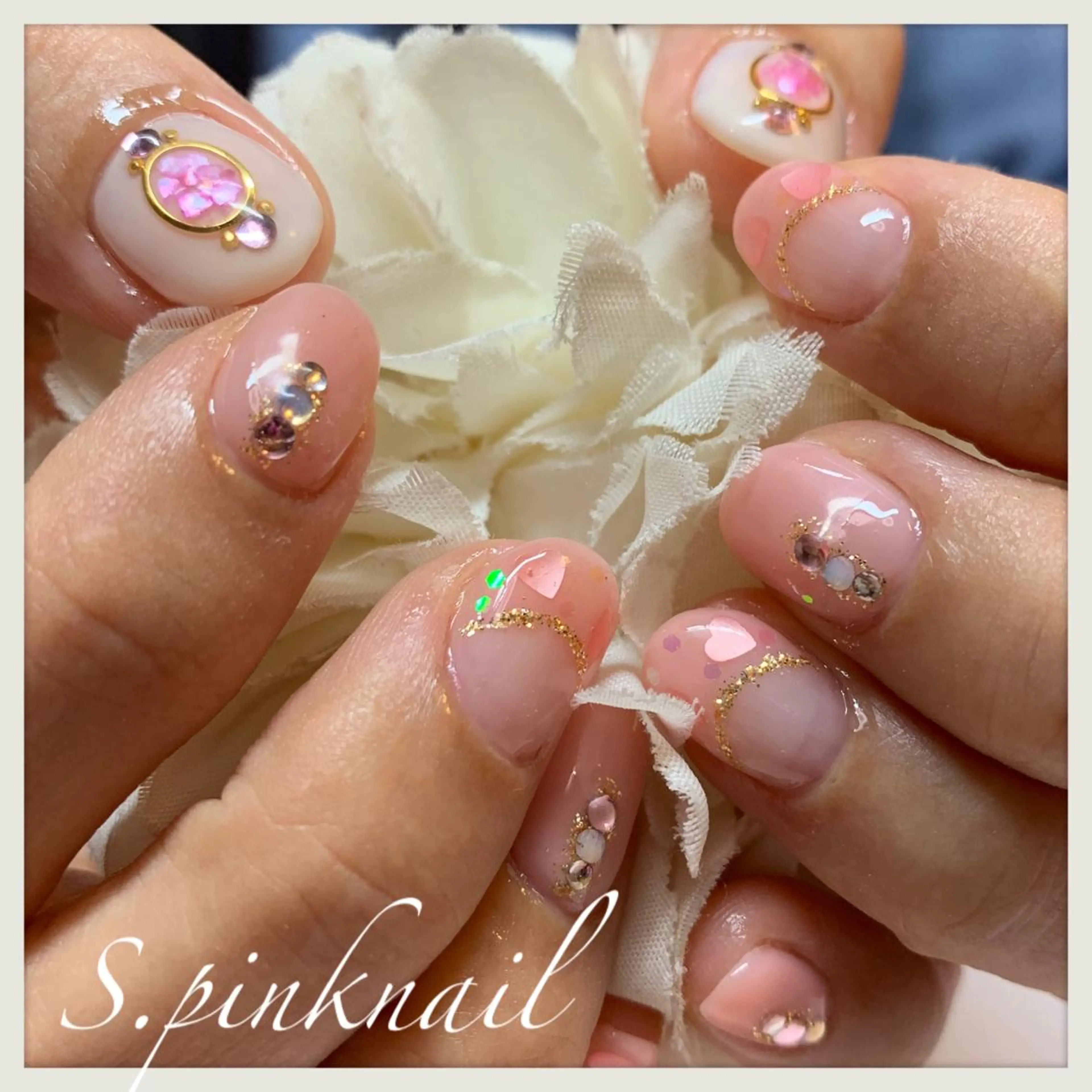ネイル フレンチネイル ハート ワンカラーネイル Sincerely ☺︎のネイルデザイン