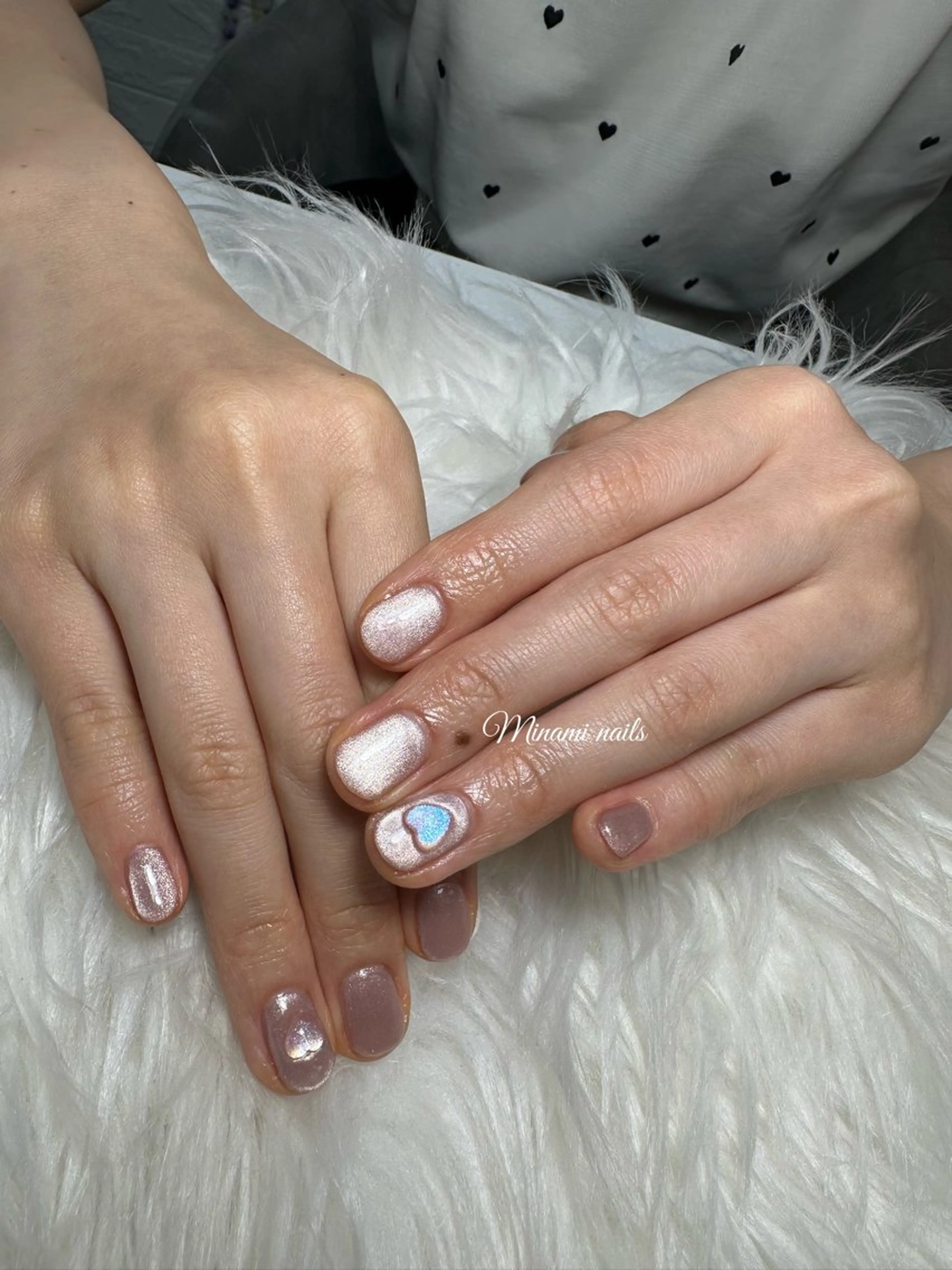 ネイル オーロラネイル ハート ピンク ピンクベージュ Minami Nailsのネイルデザイン