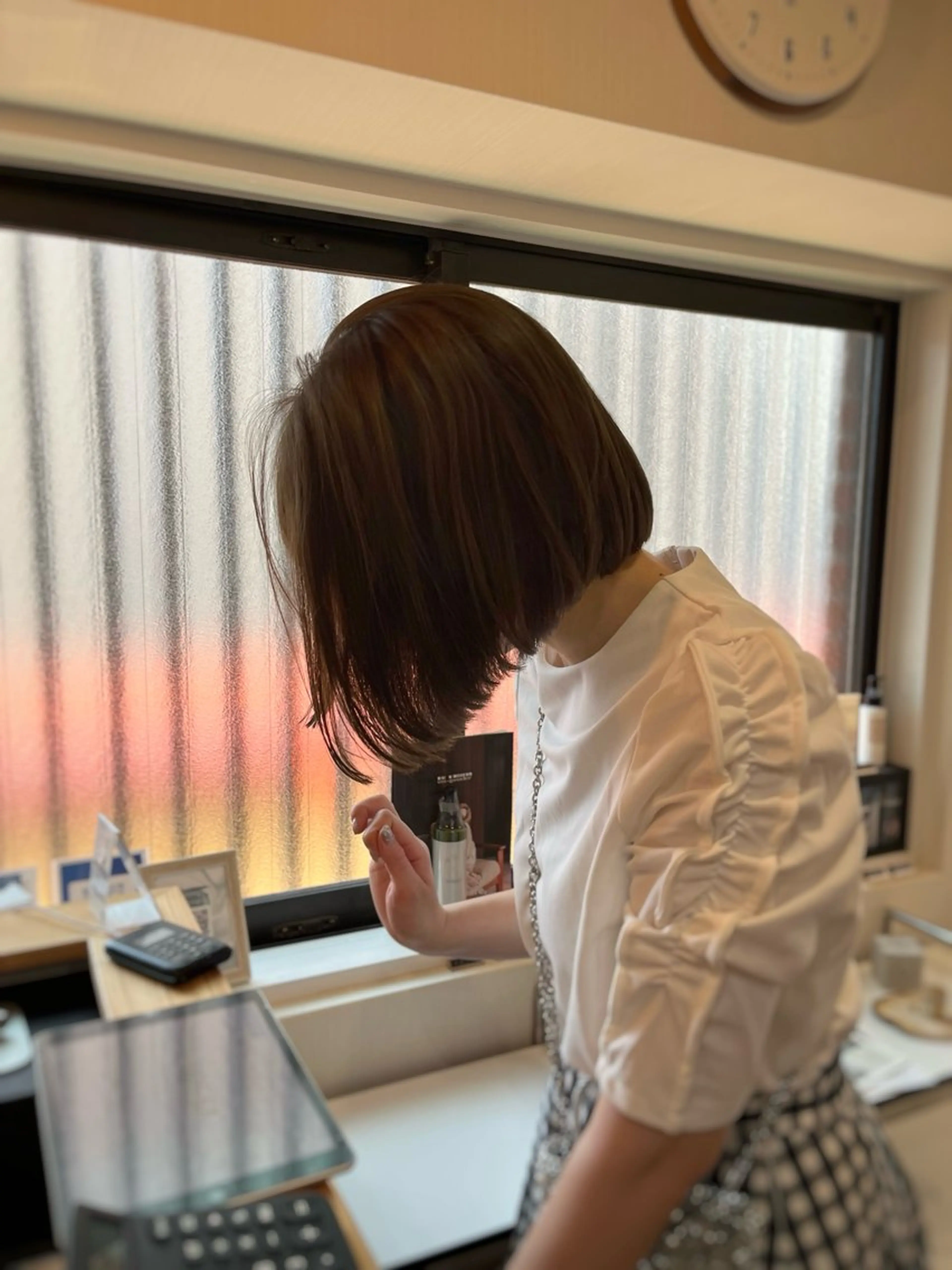 ショート CLOVE所属・下石怜子/レイヤー/ 透明感カラーのヘアスタイル