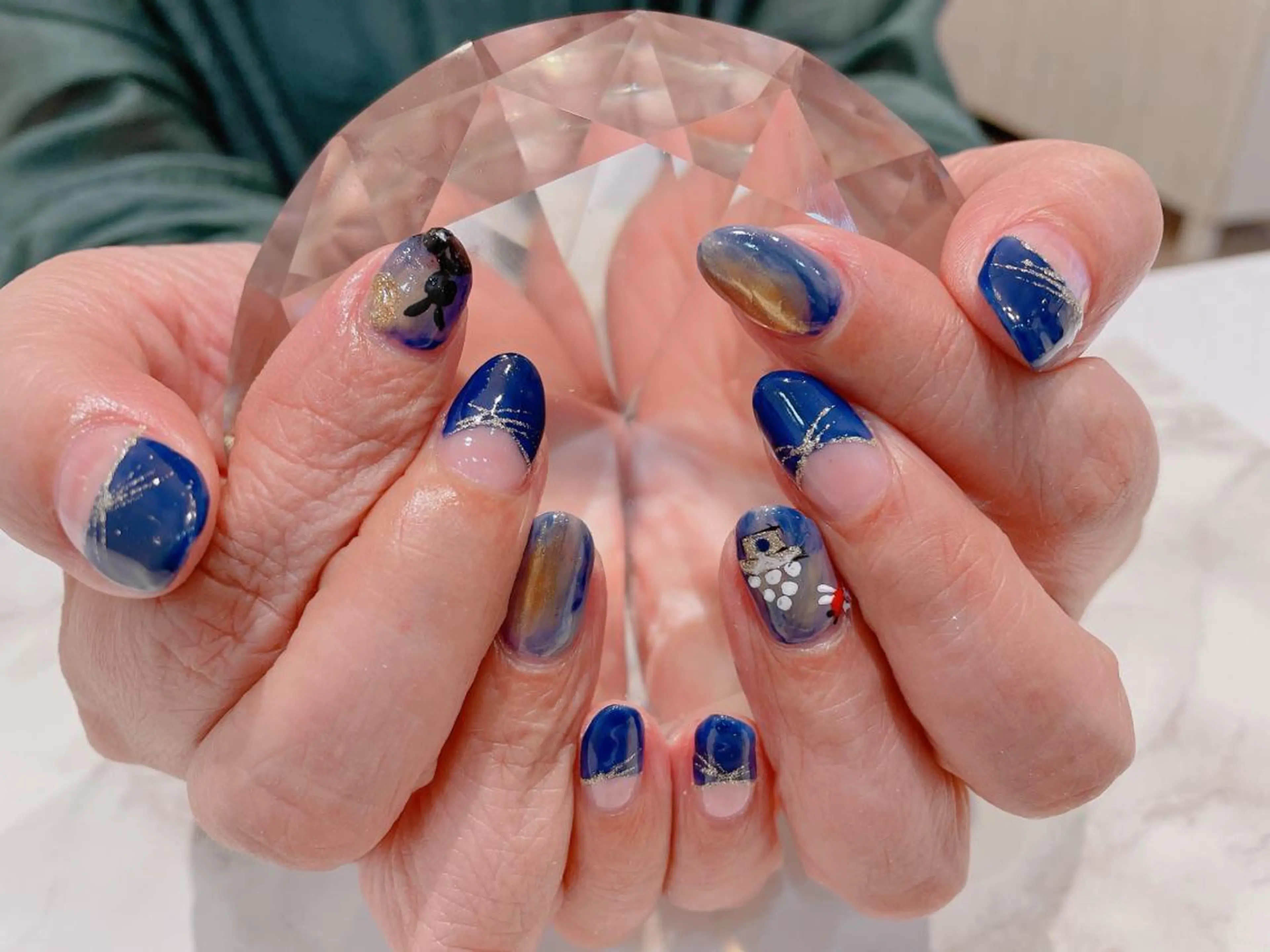 ネイル SINCERELY シンシアリー🌈のネイルデザイン