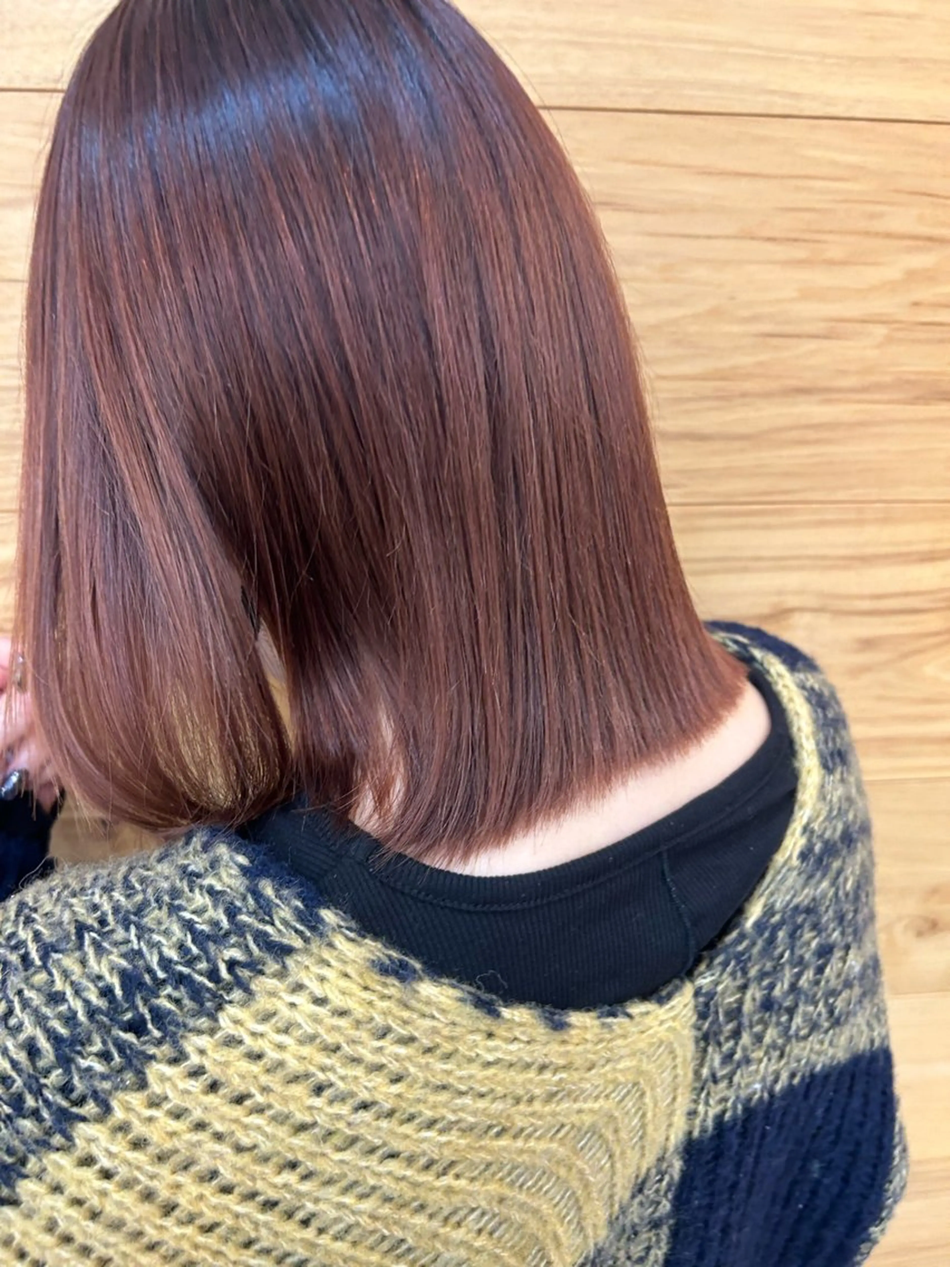 ミディアム 切りっぱなしボブ ボブ ヘアカラー フルヤ ユウキのヘアスタイル
