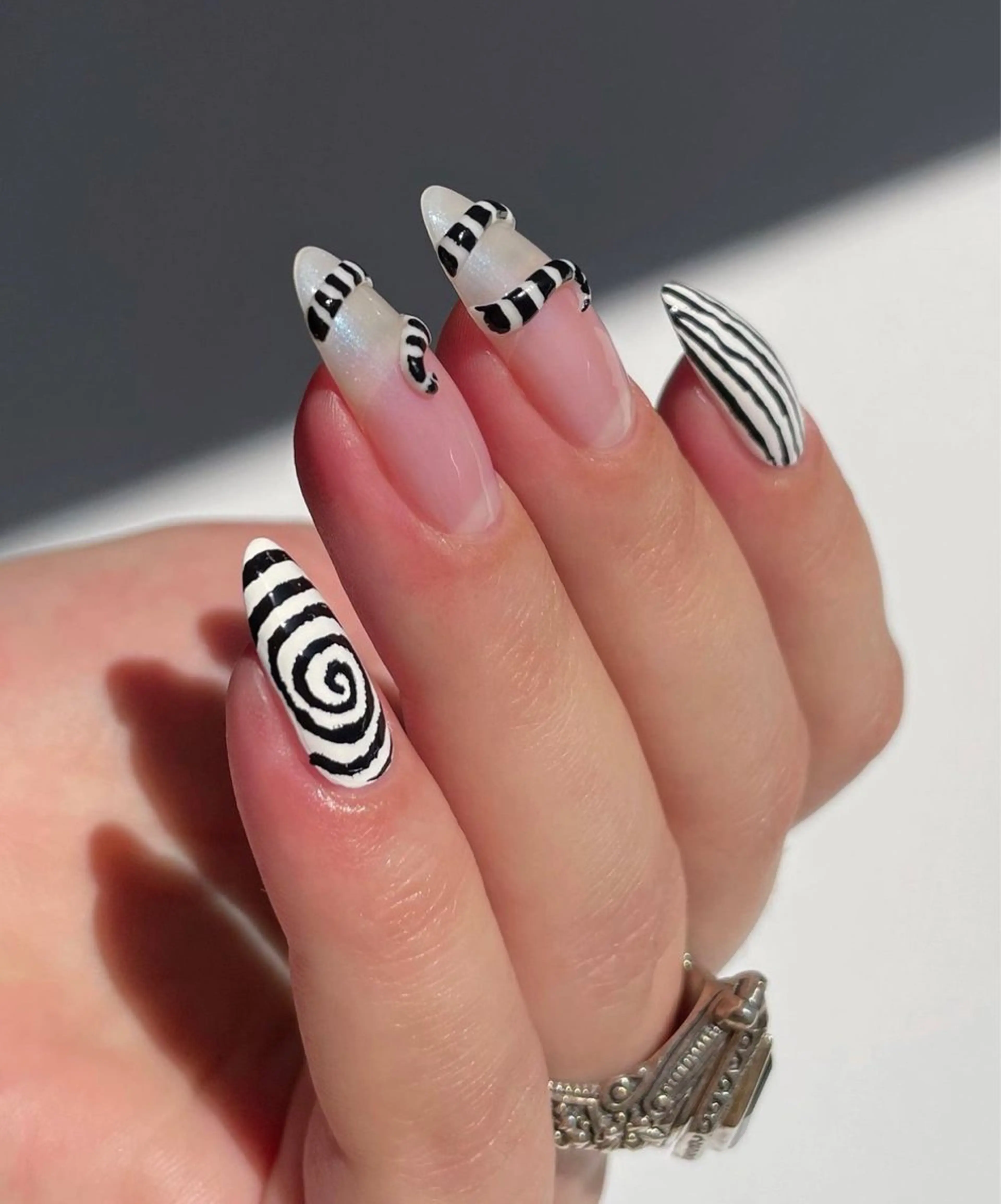 ネイル ハンドネイル Tagi Nail 銀座店のネイルデザイン