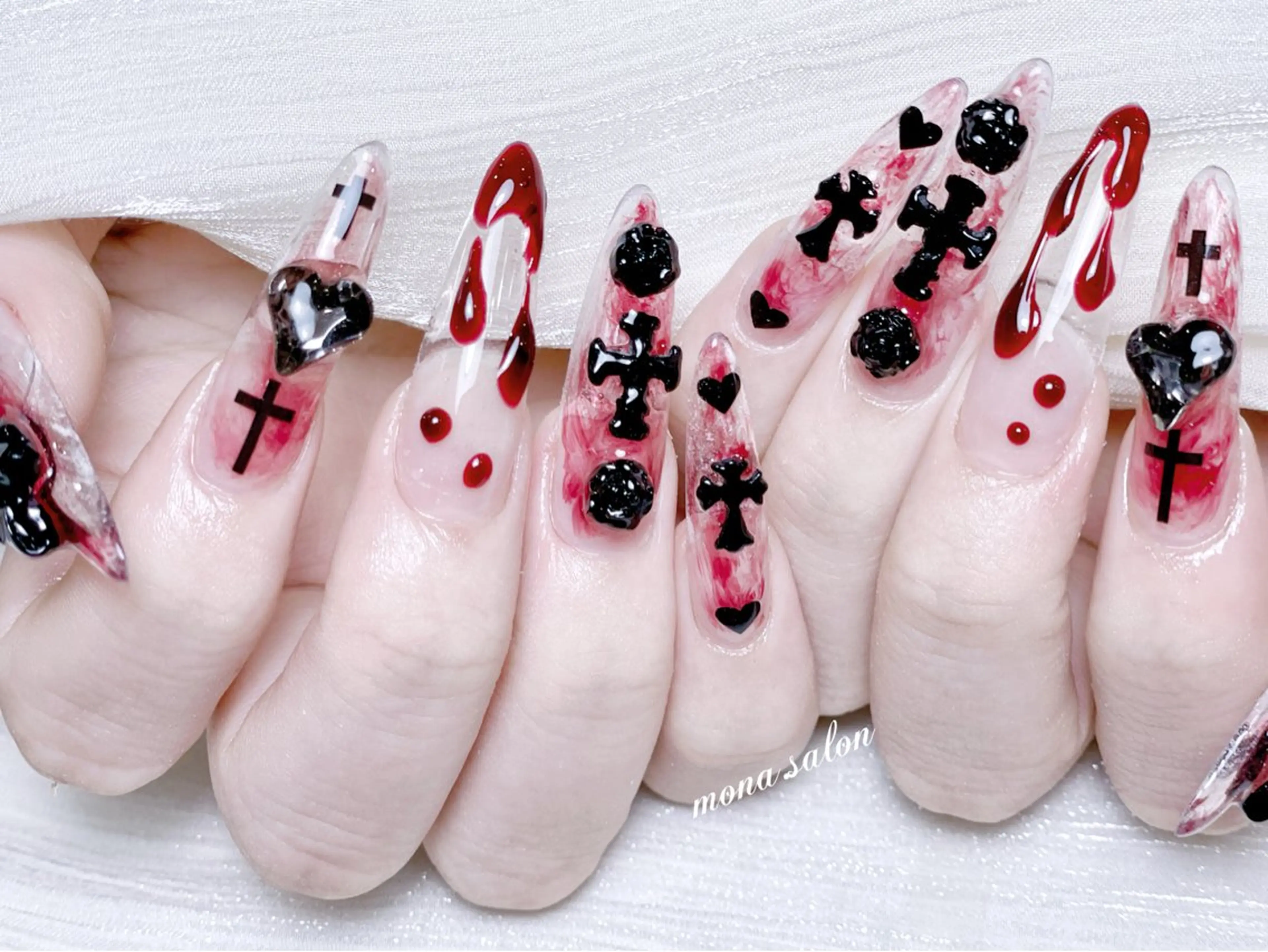 ネイル ハンドネイル Mona【パラジェル ・長さ出し専門店】のネイルデザイン