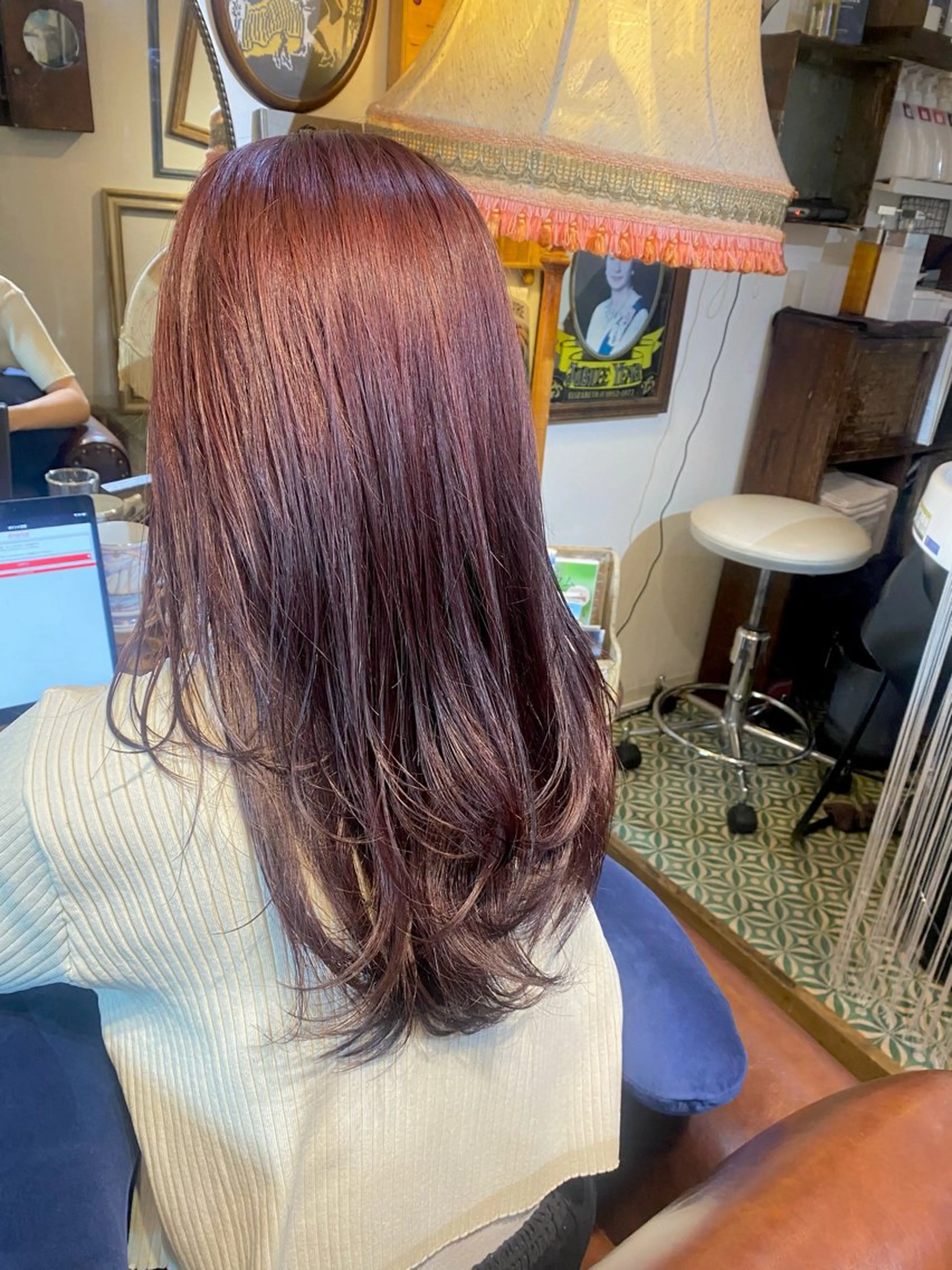 セミロング カラー ダブルカラー ピンクカラー カット ヘアカラー トリートメント SALOWIN二子玉川South店所属・AYANO ／レイヤー／オリーブのヘアスタイル