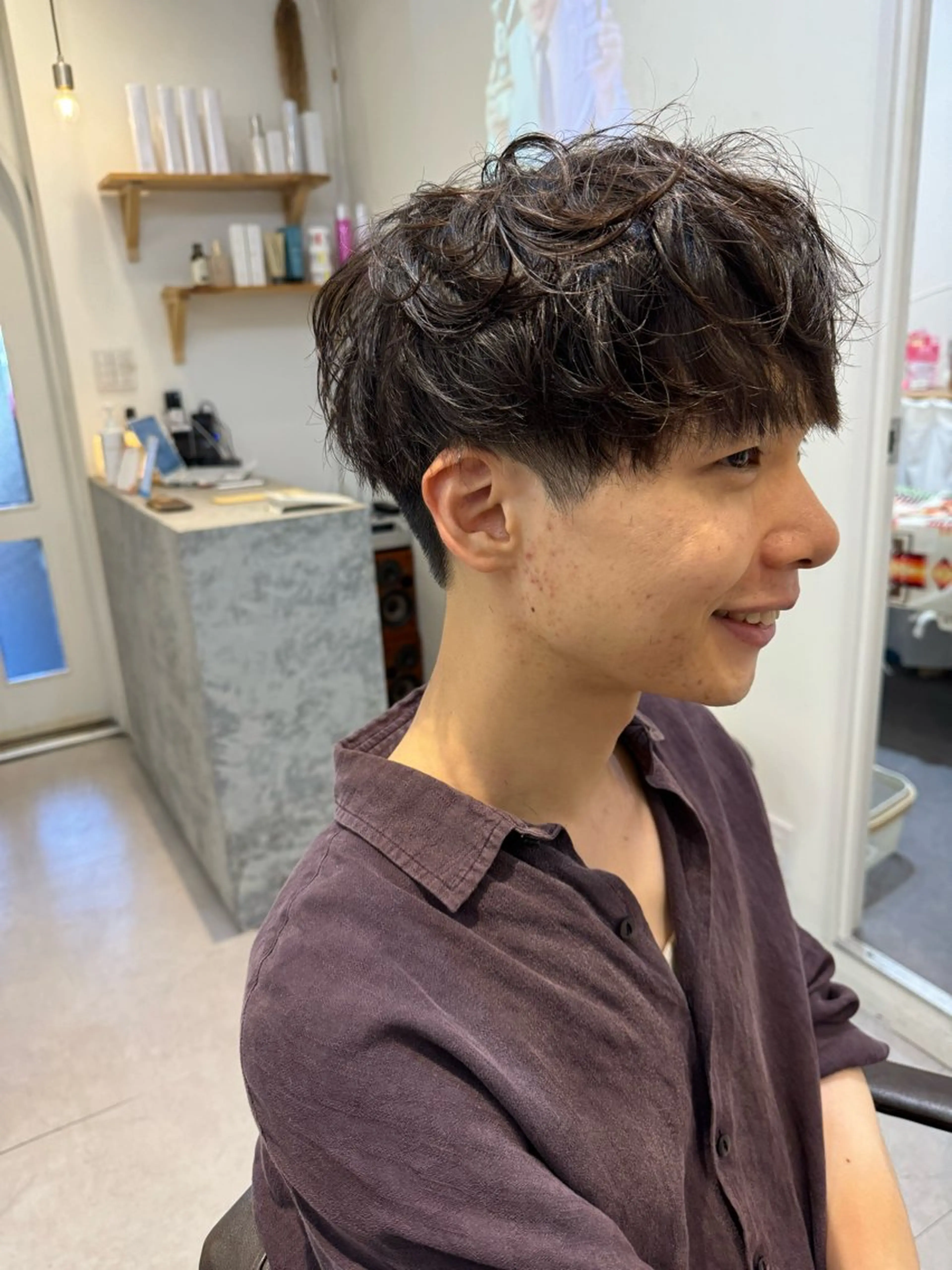 ショート パーマ メンズ 波巻きパーマ カット パーマ トリートメント 似合う髪型が 分からない方へのヘアスタイル
