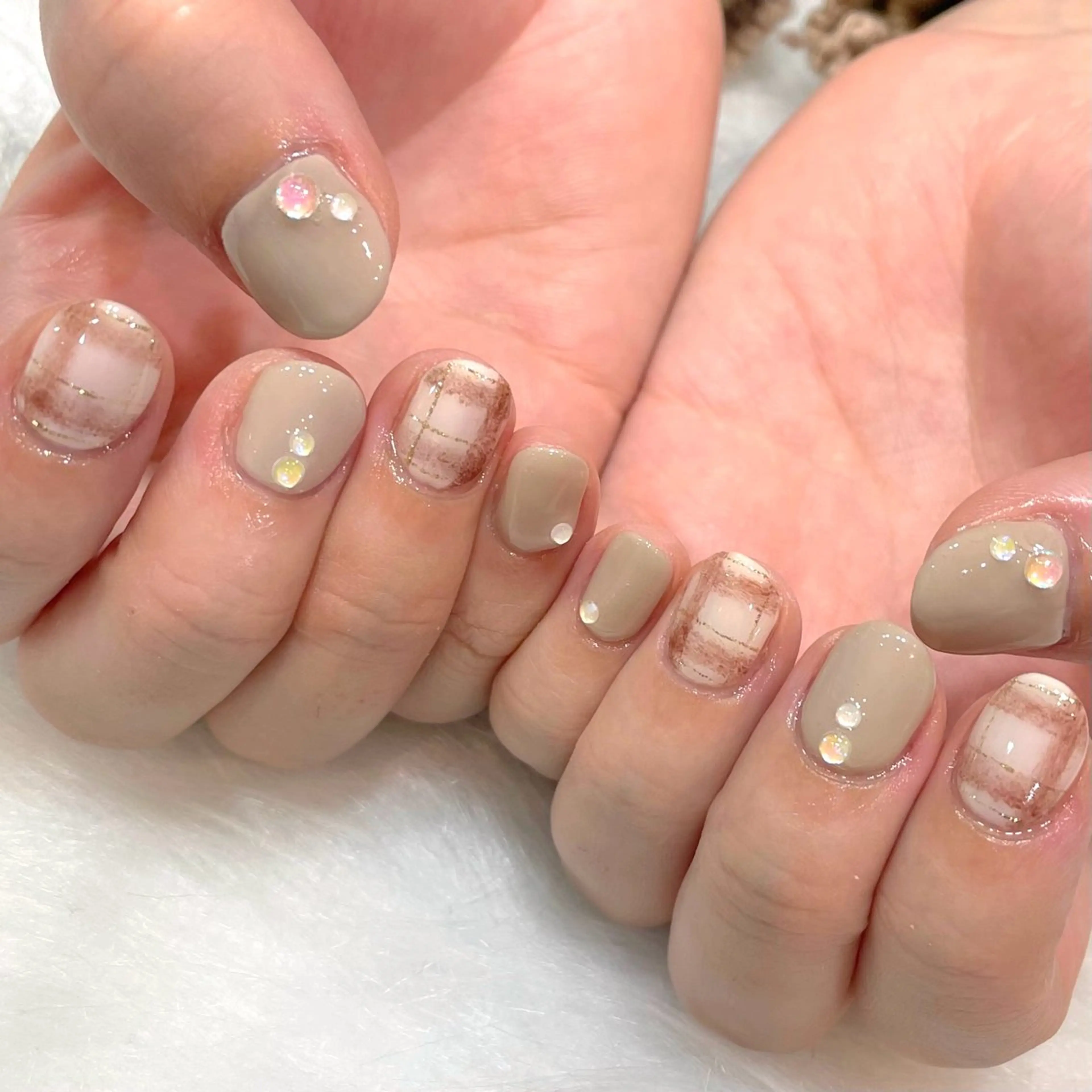 ネイル MADDYNAILS ✴︎柏痛ネイルのネイルデザイン