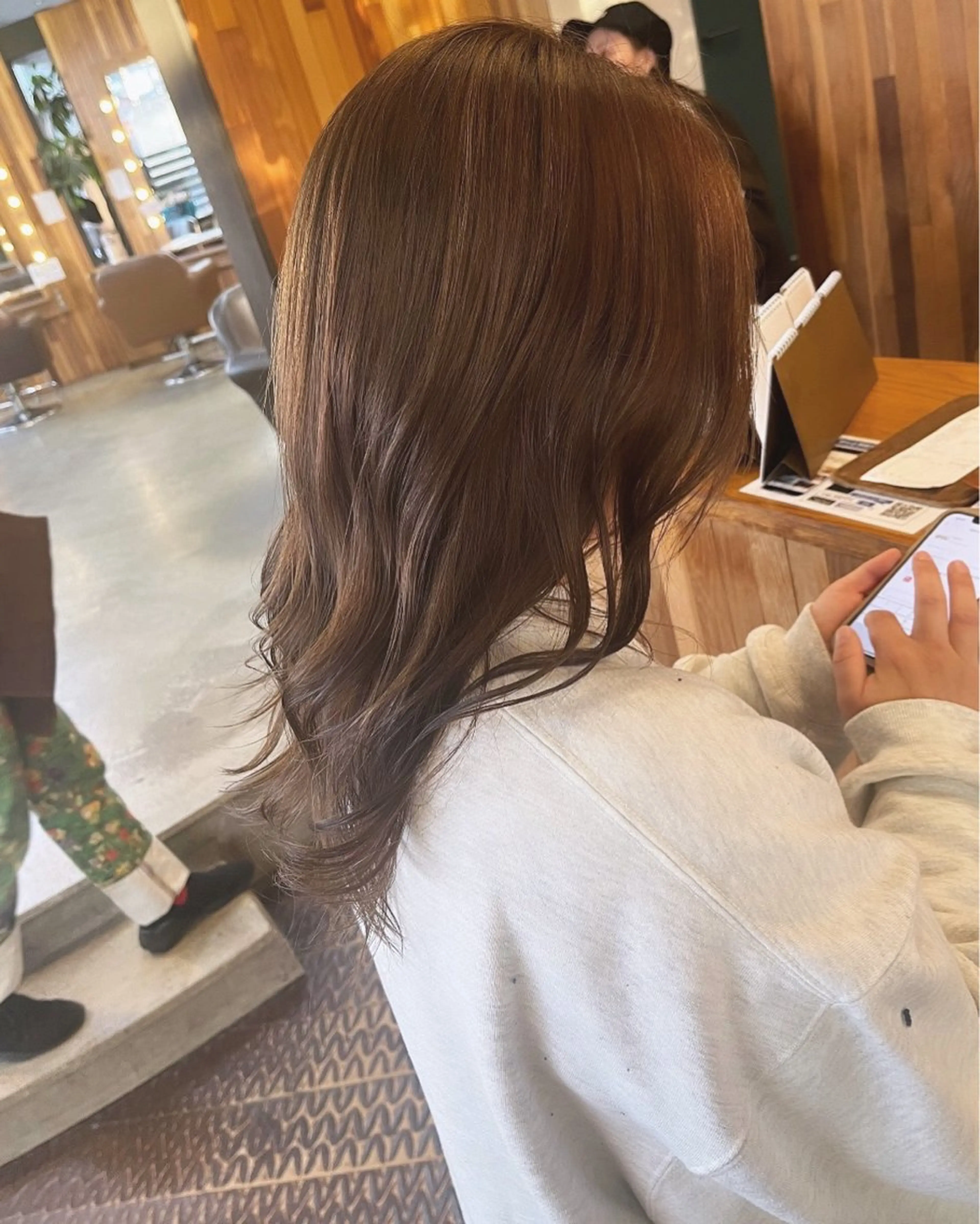 ロング ハイライト カット ヘアカラー TAKAHASHI REIKAのヘアスタイル