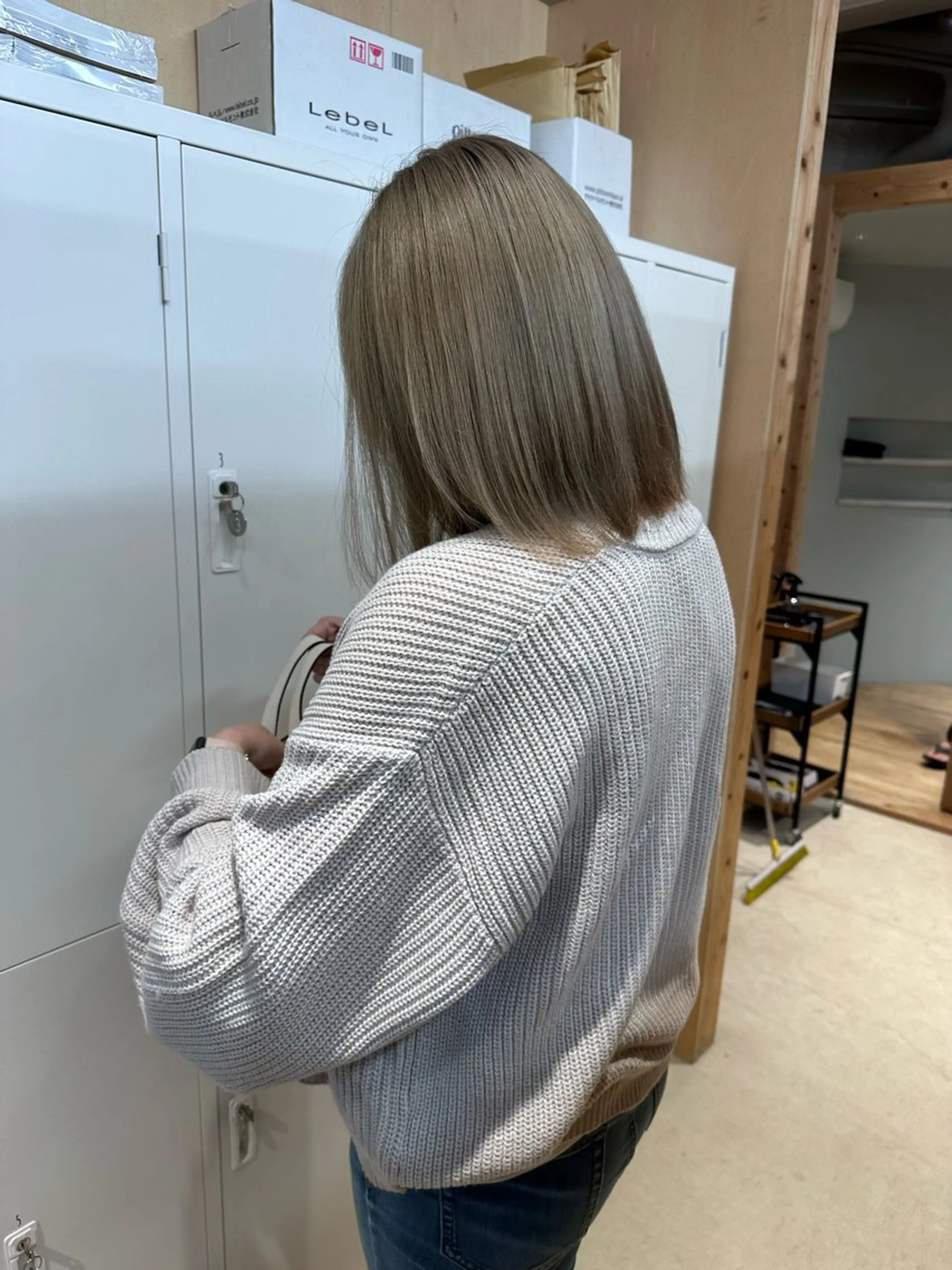 セミロング 韓国ヘア/ワンホン ちひろのヘアスタイル