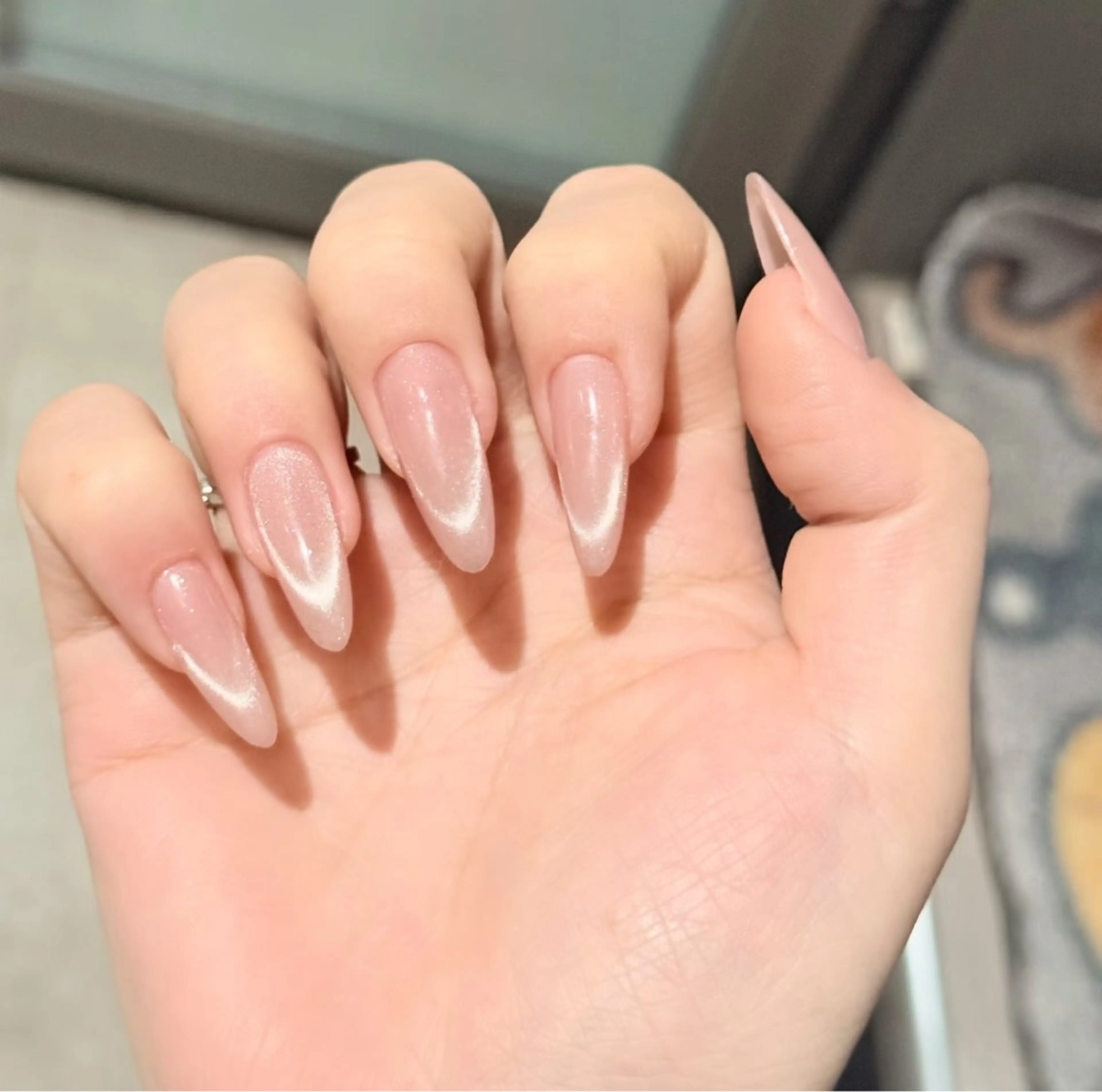 ネイル ハンドネイル KIVIVI🫧 池袋店　メイ🌟のネイルデザイン