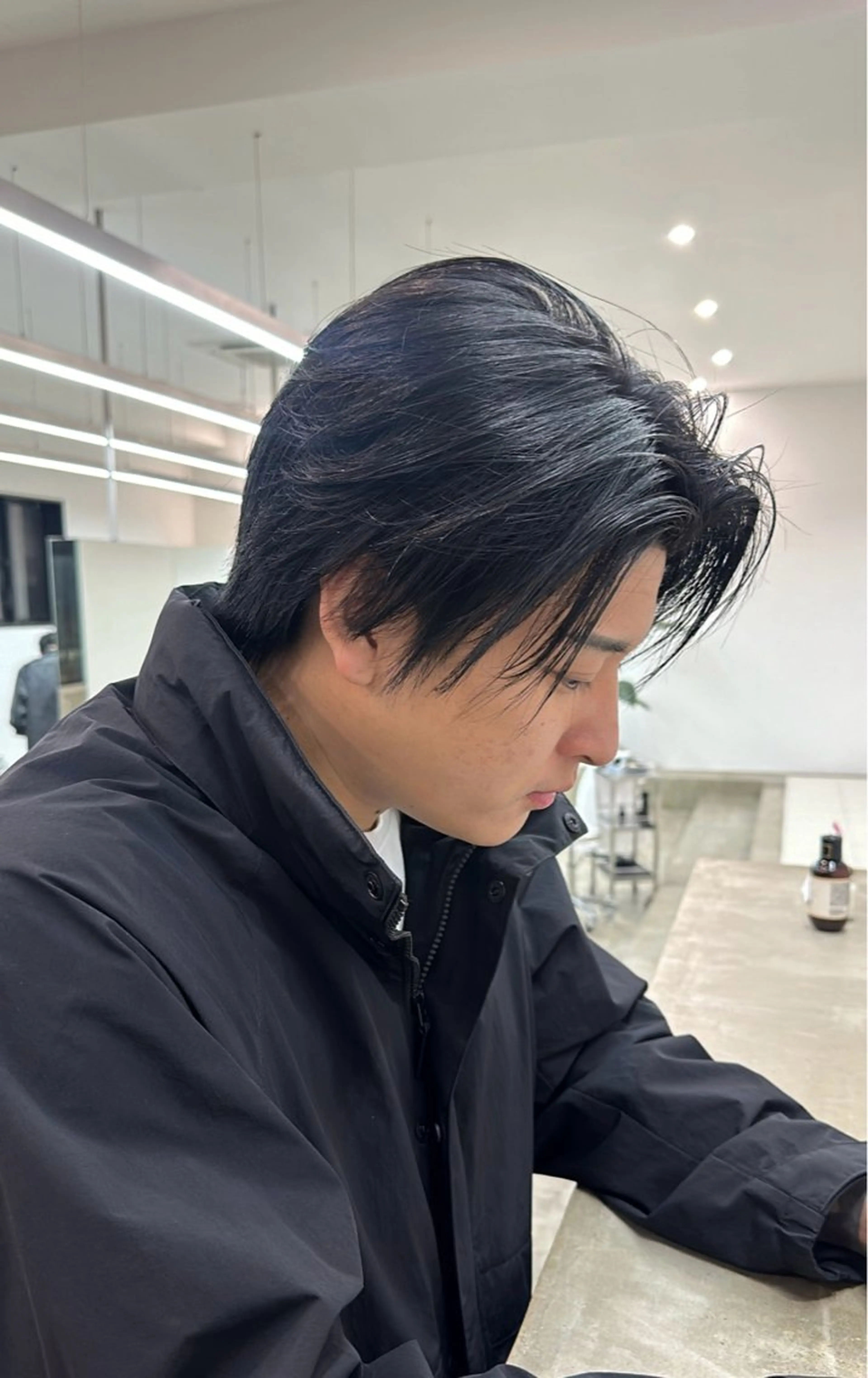 カラー メンズ XIA【ジア】所属・YOSHINO AIKOのヘアスタイル