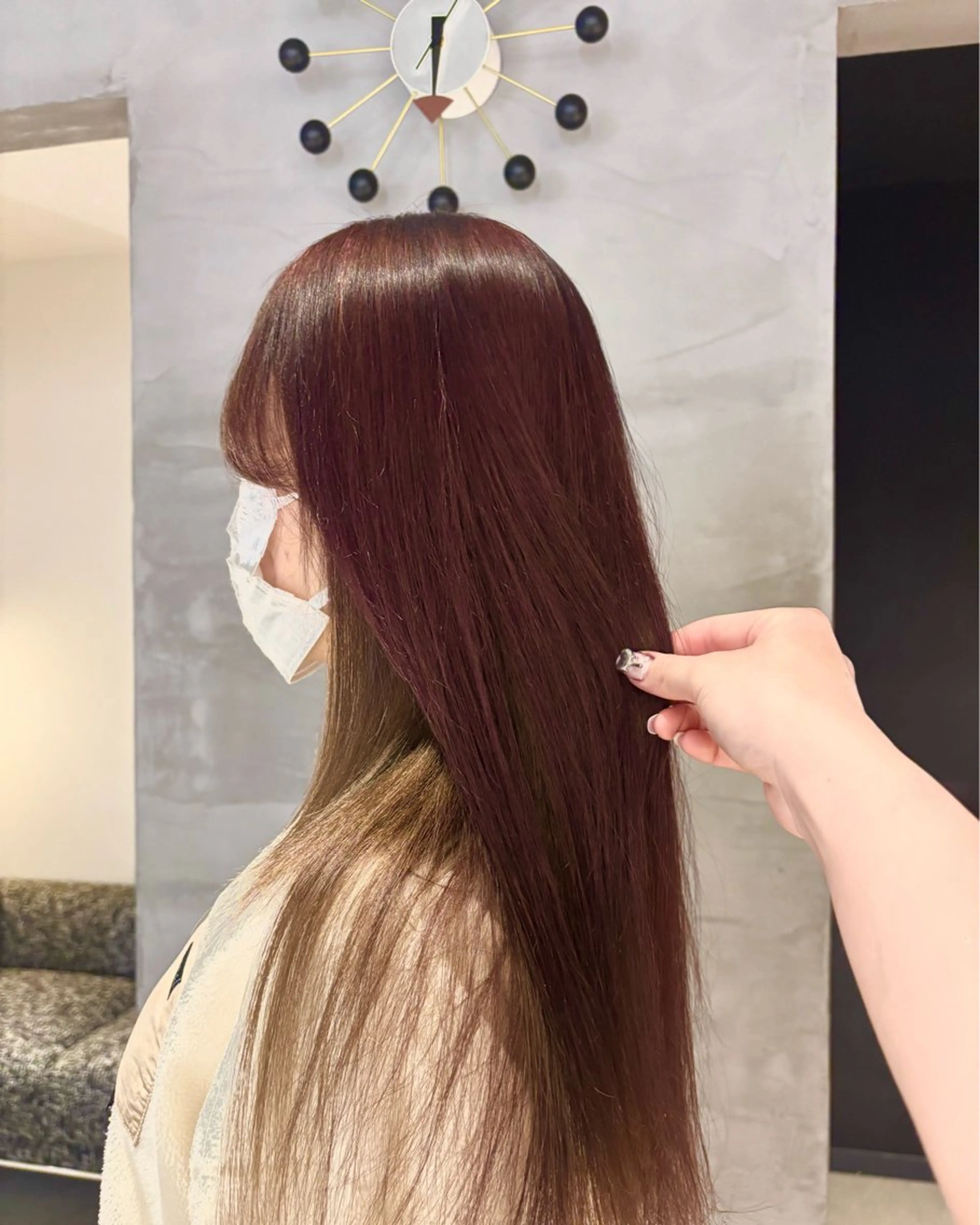 ロング KAREN(ému) 伏見/カットモデルのヘアスタイル