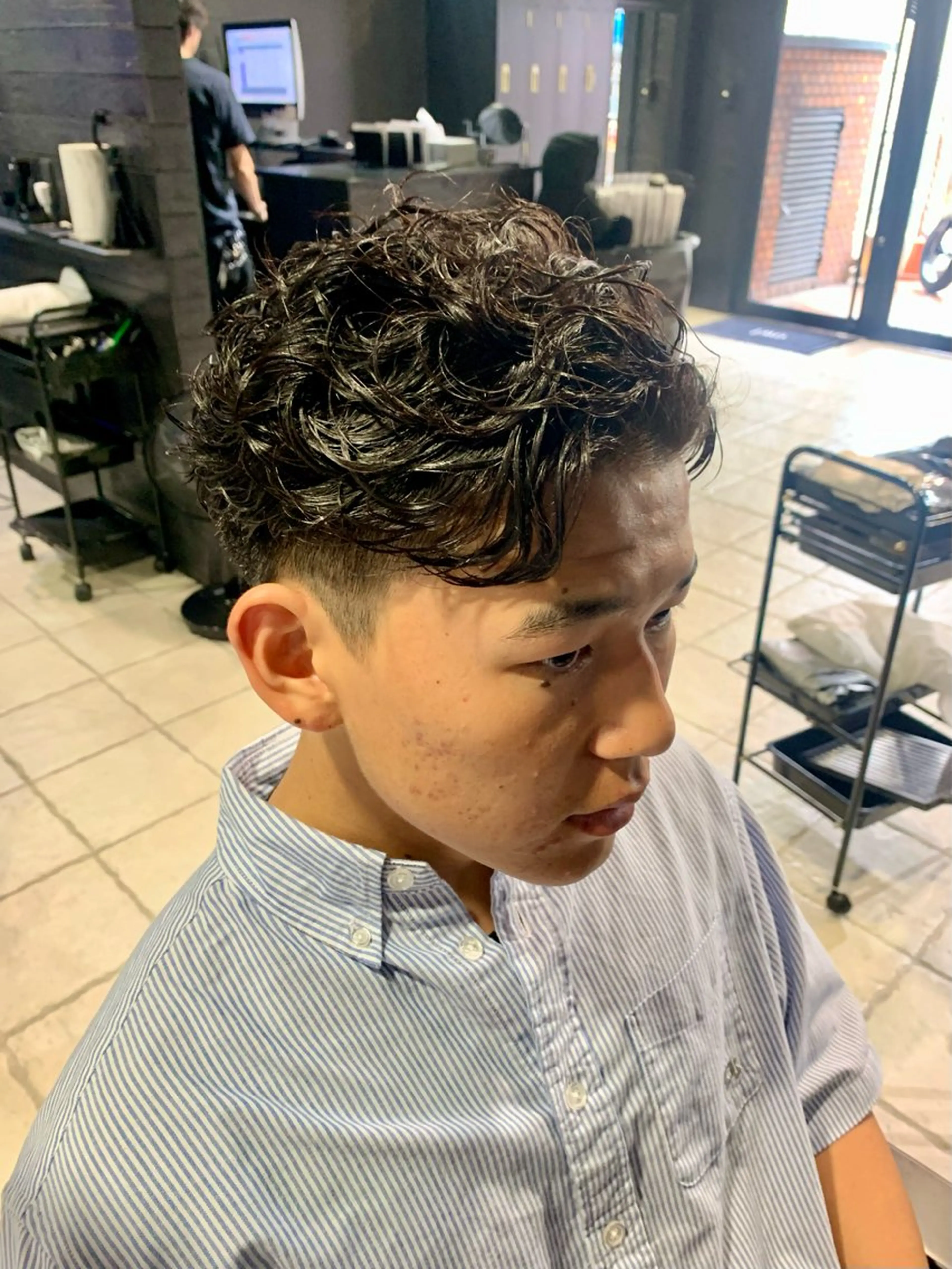 ショート メンズ カット パーマ トリートメント ヘアセット メンズパーマ/難波/ 心斎橋　室園亮佑のヘアスタイル