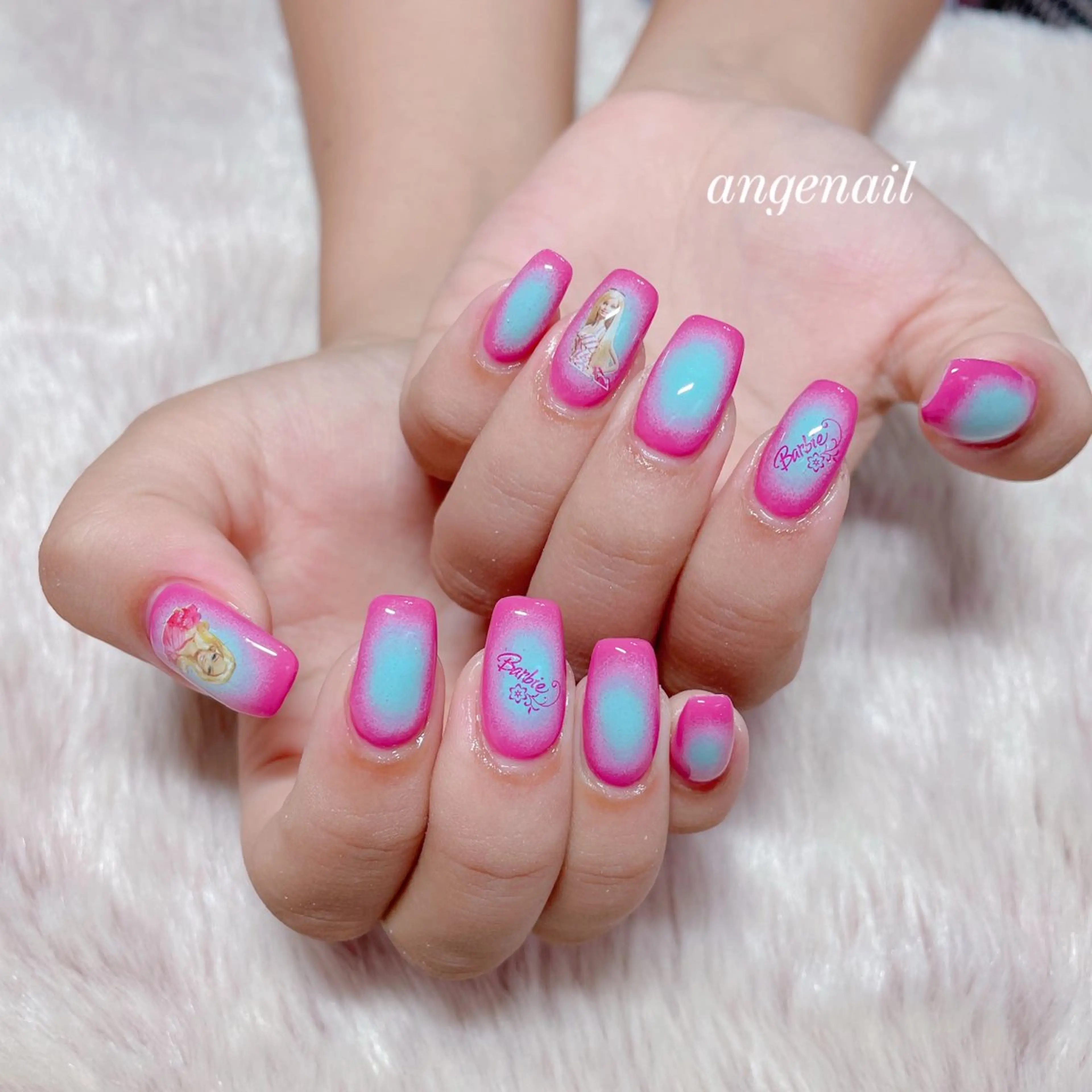 ネイル ハンドネイル オーナーネイリスト MAKIのネイルデザイン