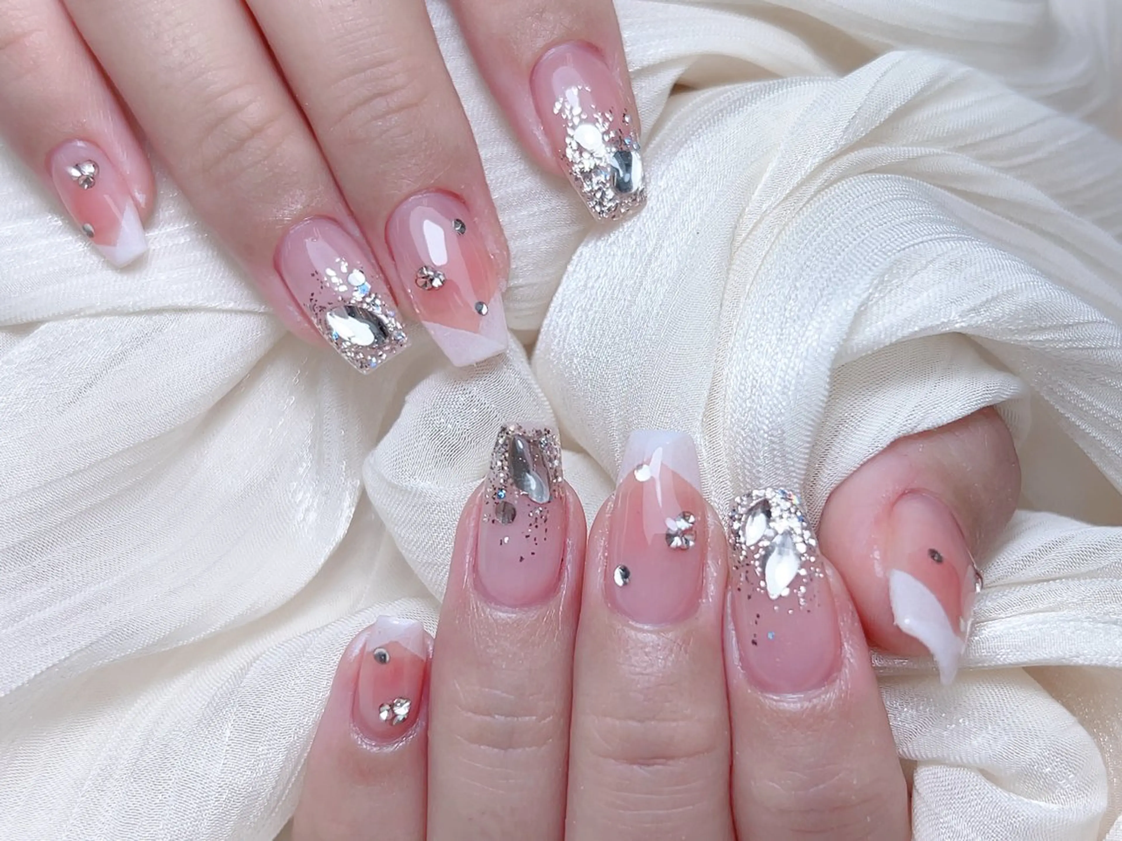 ネイル ハンドネイル M🌷nail 長さだし専門店のネイルデザイン