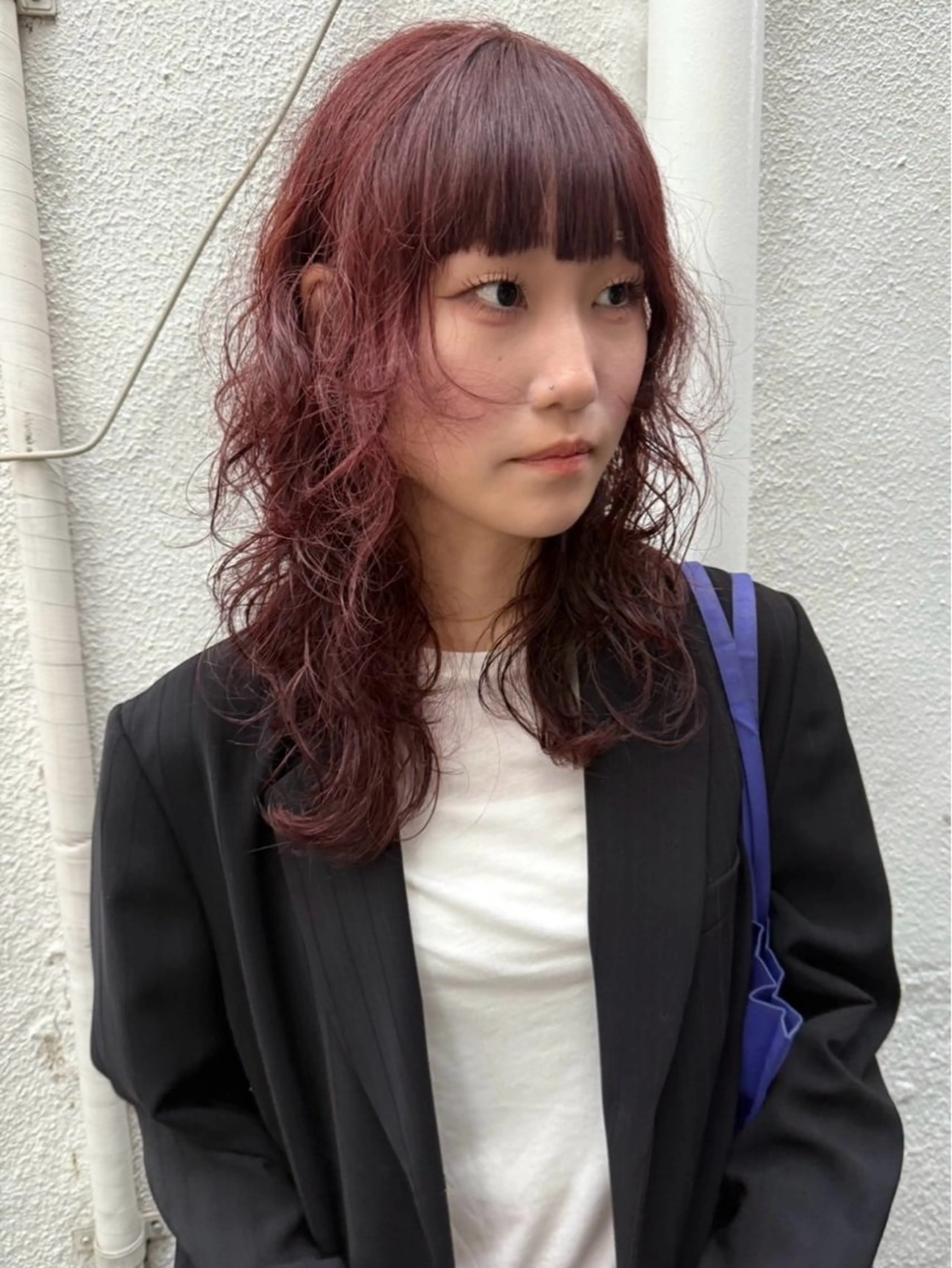 セミロング ラベンダーブラウン ハッシュカット かきあげバング レイヤーカット シャギー カット ヘアカラー トリートメント レイヤーカット\ウル フ　chinatsuのヘアスタイル
