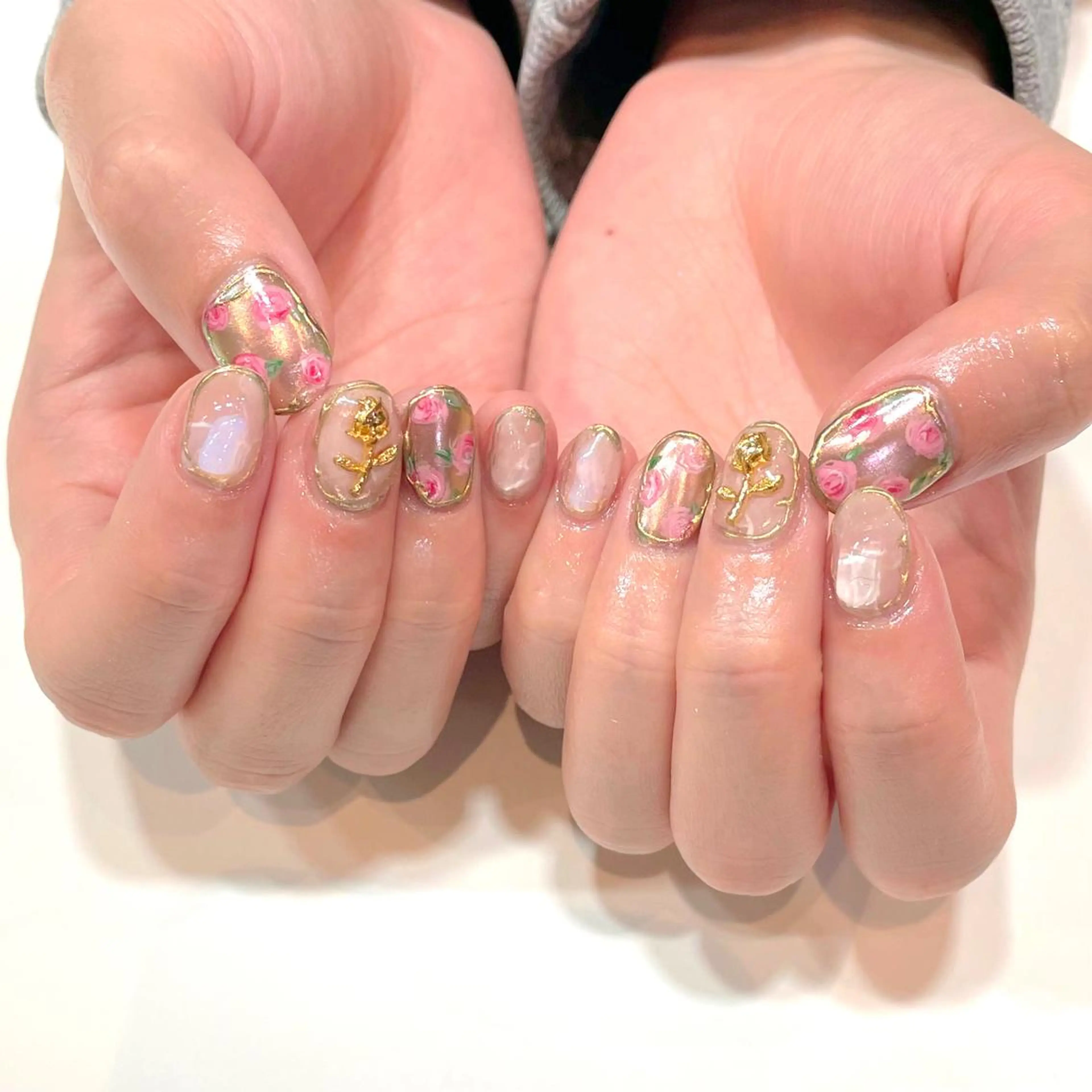 ネイル MADDYNAILS ✴︎柏痛ネイルのネイルデザイン