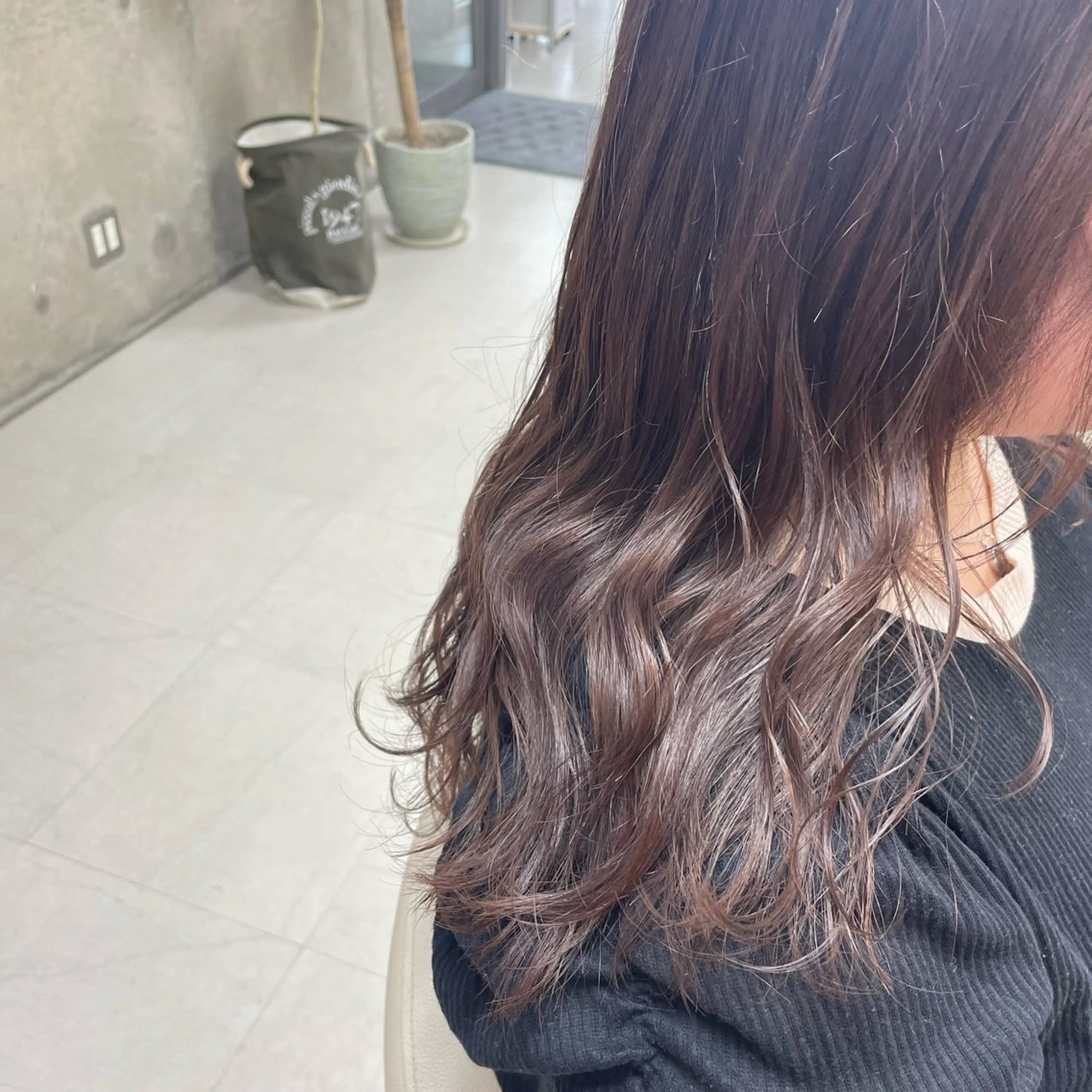 ロング カラー カット パーマ トリートメント 坂本 沙也加のヘアスタイル