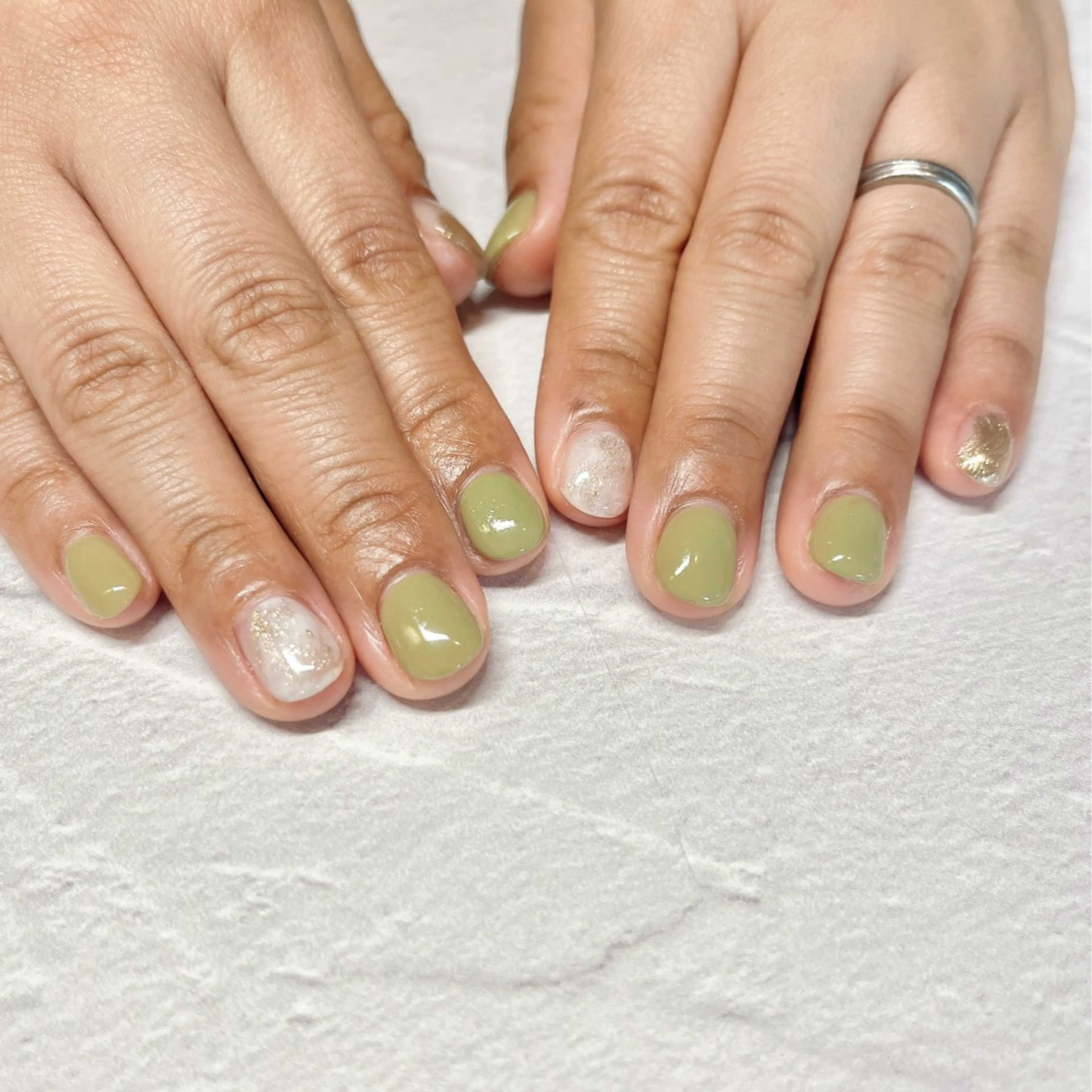 ネイル ハンドネイル li___nail 31のネイルデザイン