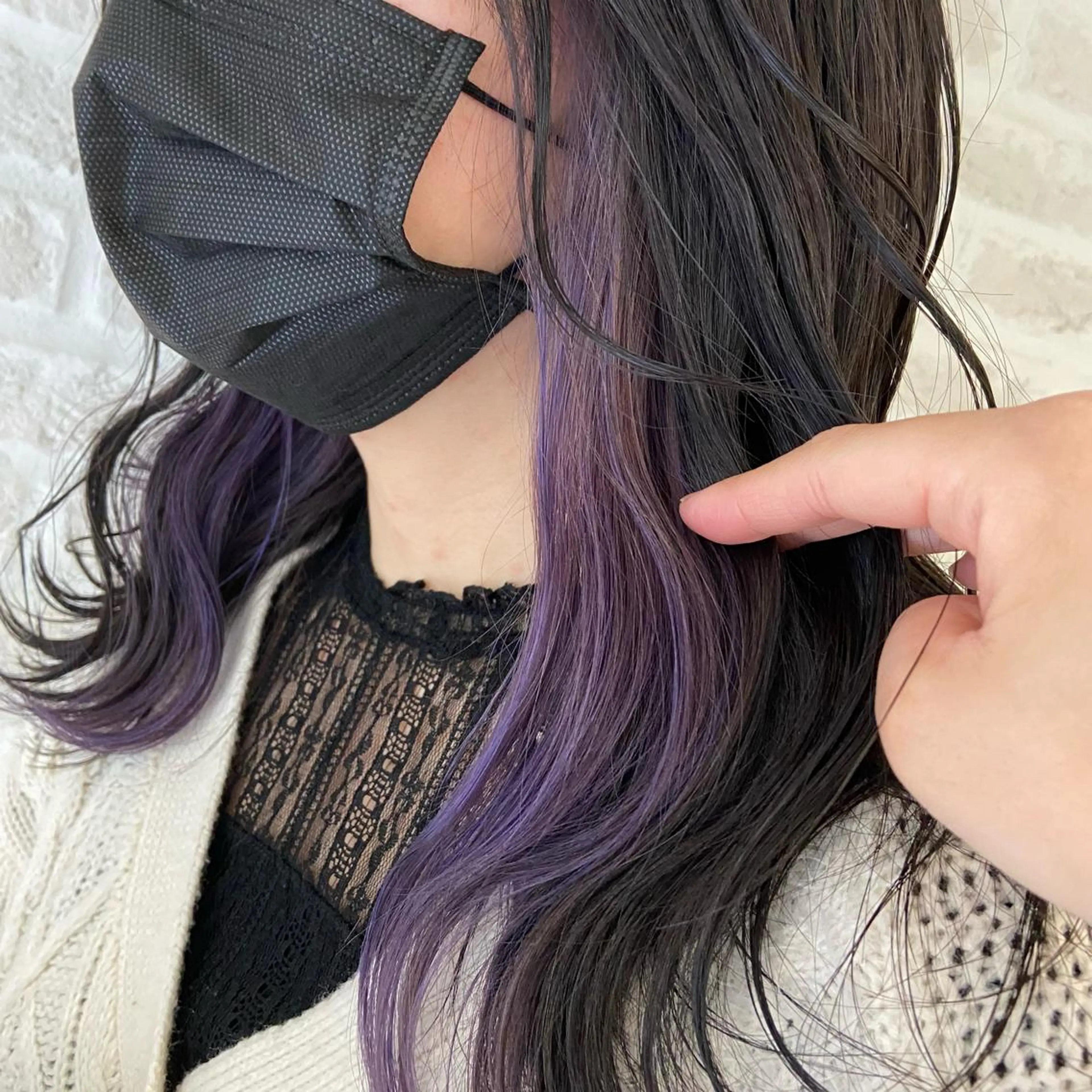 ロング カラー ヘアアレンジ ブリーチ パープルカラー 北岡 慶子 大宮駅西口徒歩3分のヘアスタイル