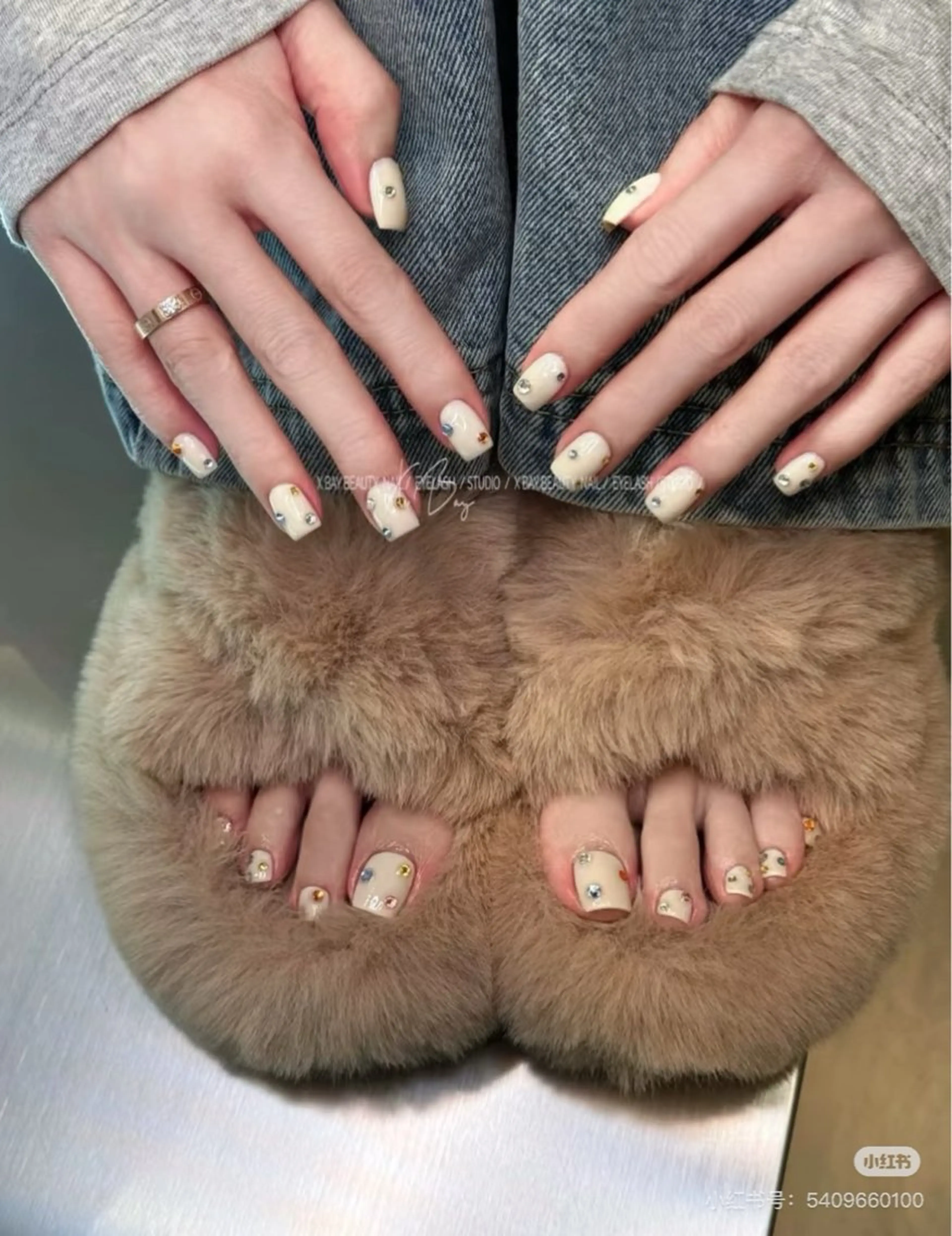 ネイル フットネイル CeCeまつげパーマ マツエク❣️パリエクのネイルデザイン