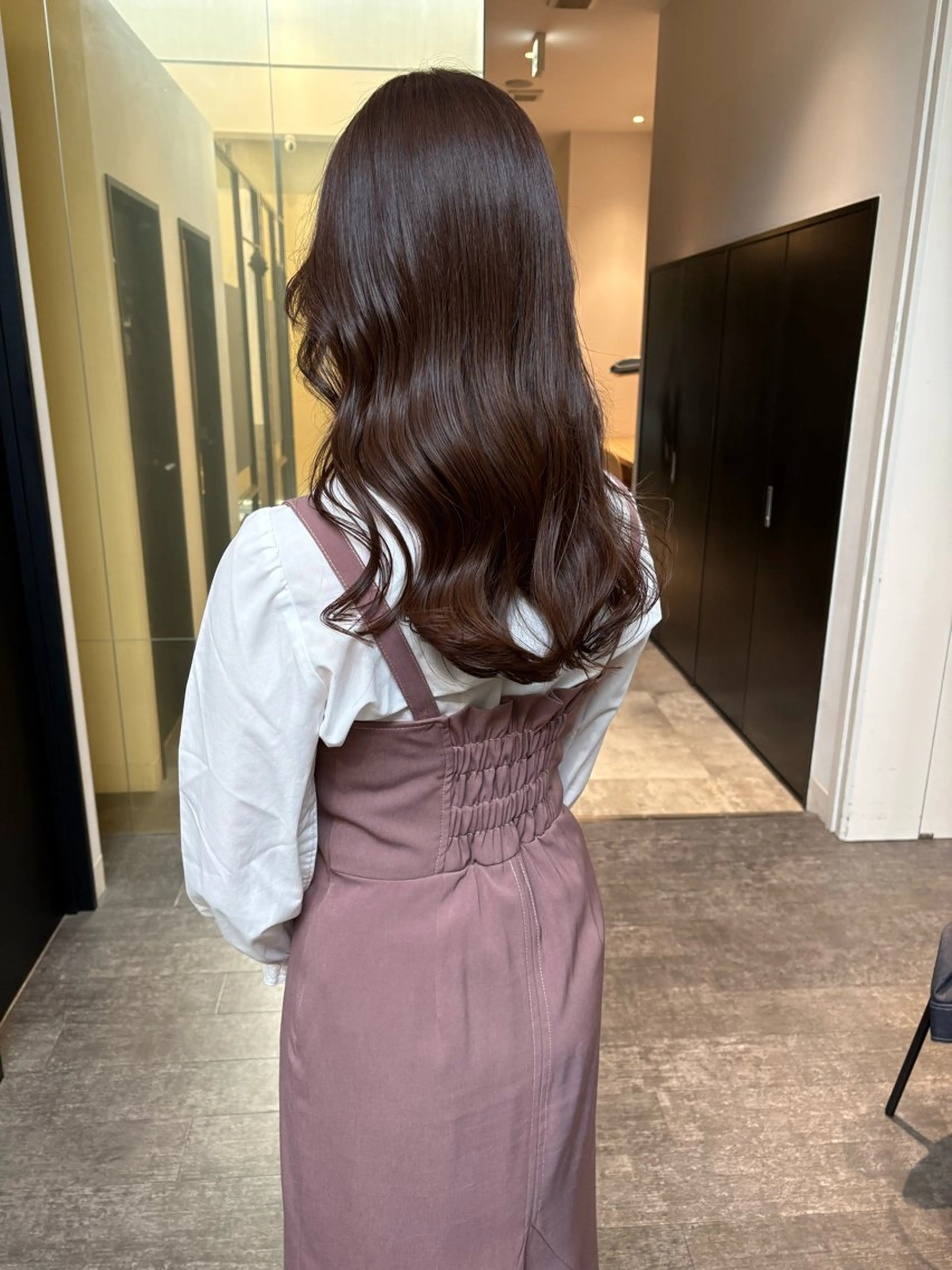 セミロング カラー 透明感カラー カット ヘアカラー mao | 柔らか艶カラー🫧のヘアスタイル