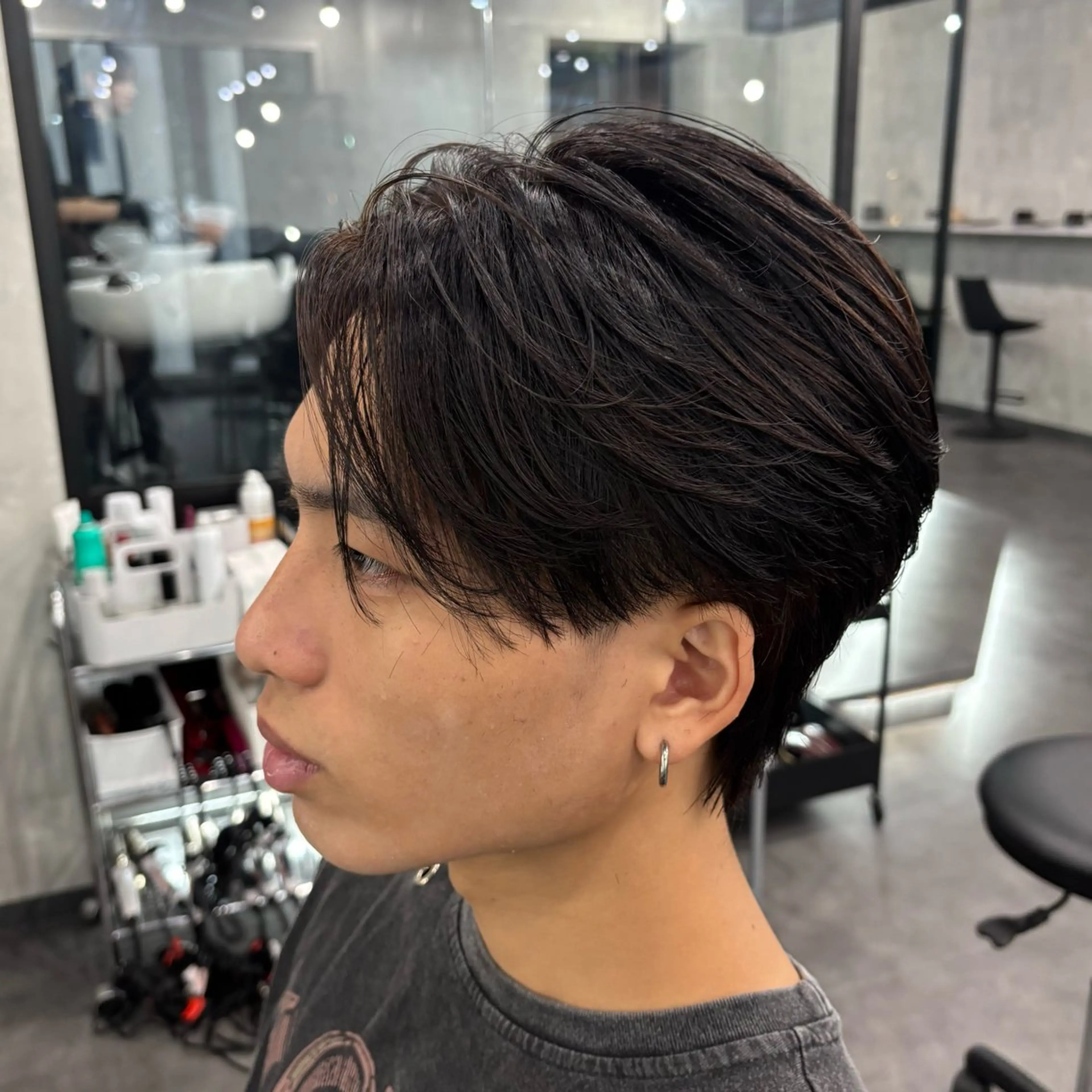 メンズ センターパート メンズ韓国風 ふーか/韓国メンズ /毛流れパーマのヘアスタイル