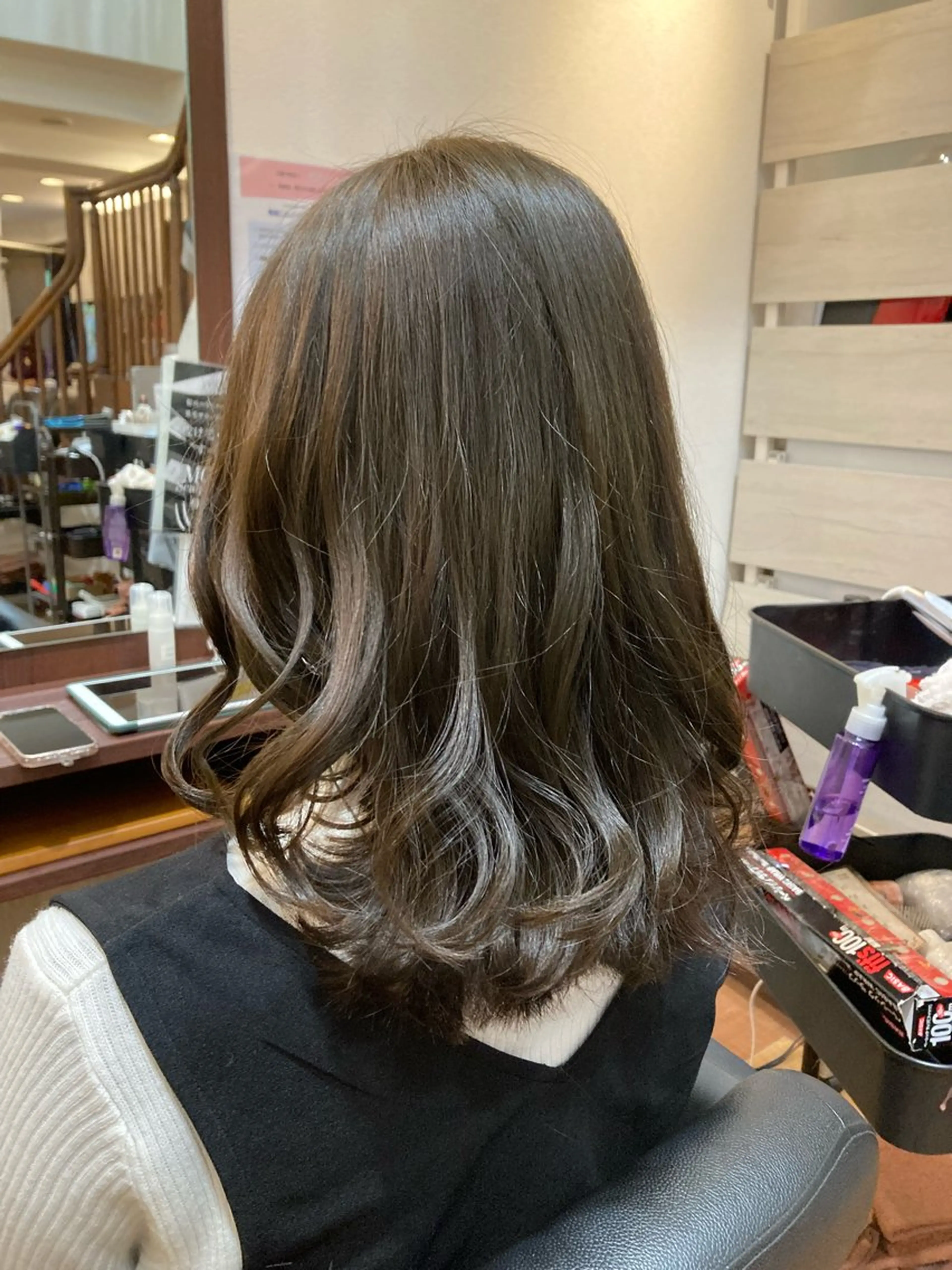 セミロング 髪質改善カラー 縮毛矯正🤍辻桃加のヘアスタイル