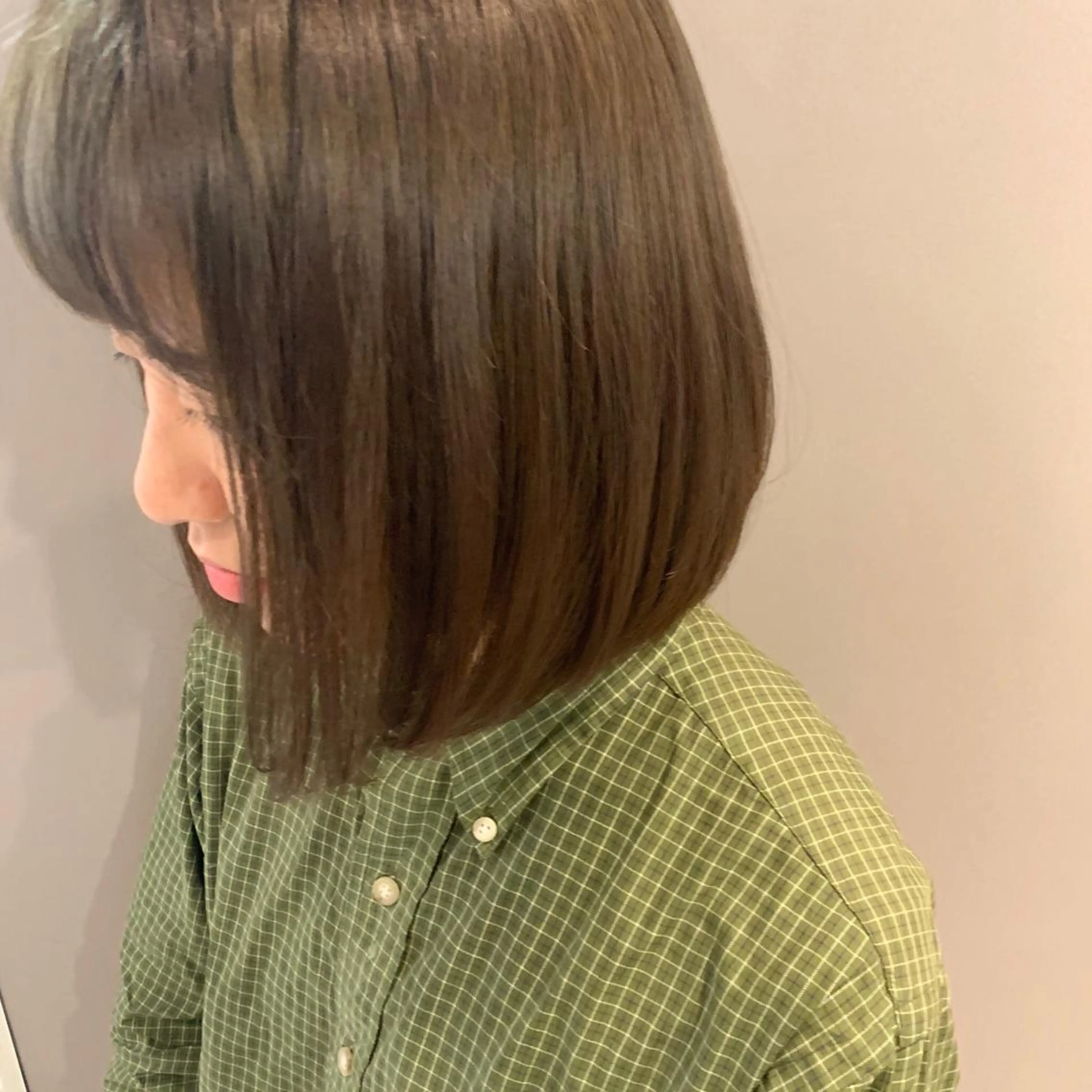 ショート カラー UMEDA FIGAROのヘアスタイル