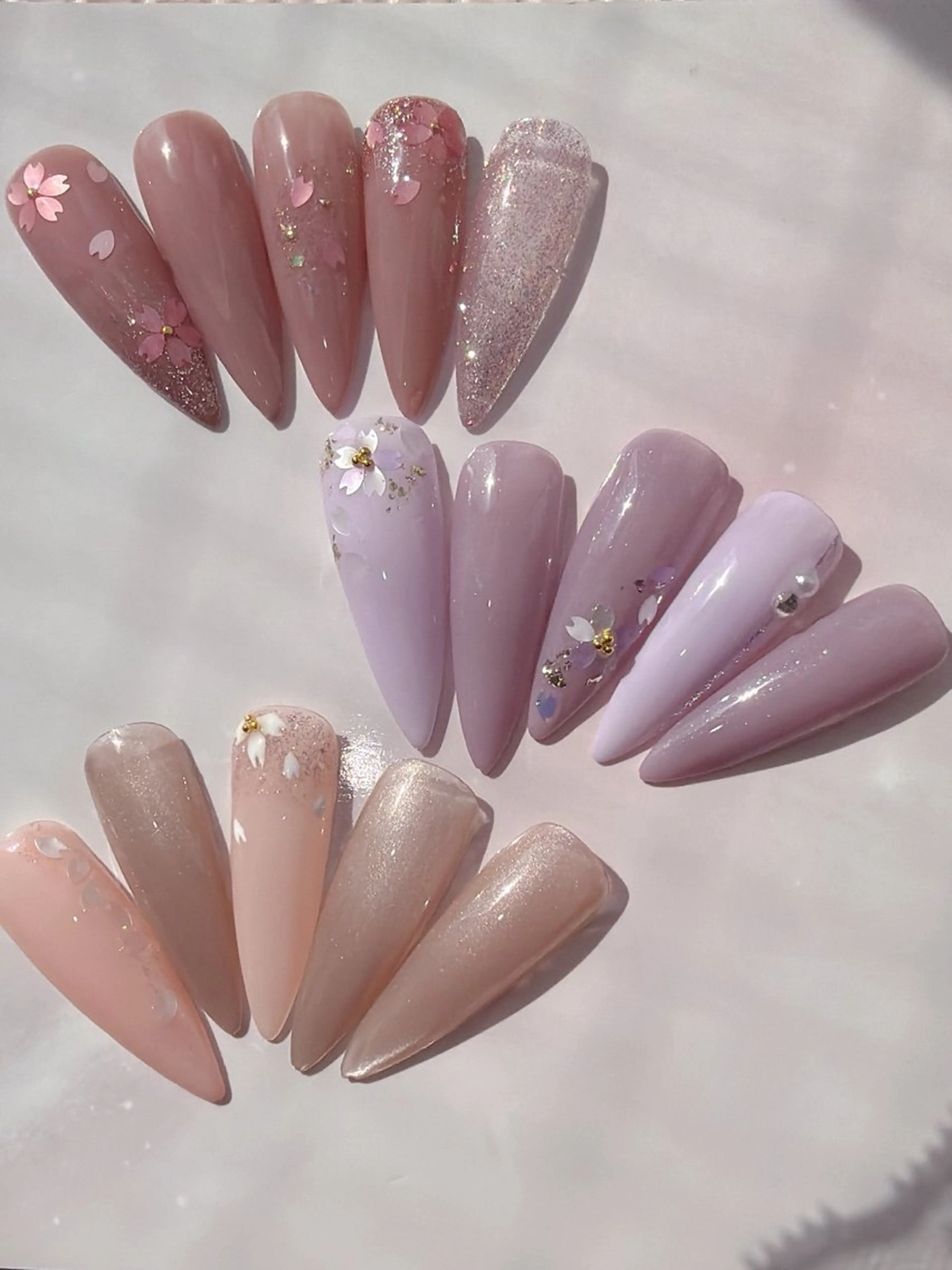 ネイル ハンドネイル Moon's🌙🪄 Shioriのネイルデザイン