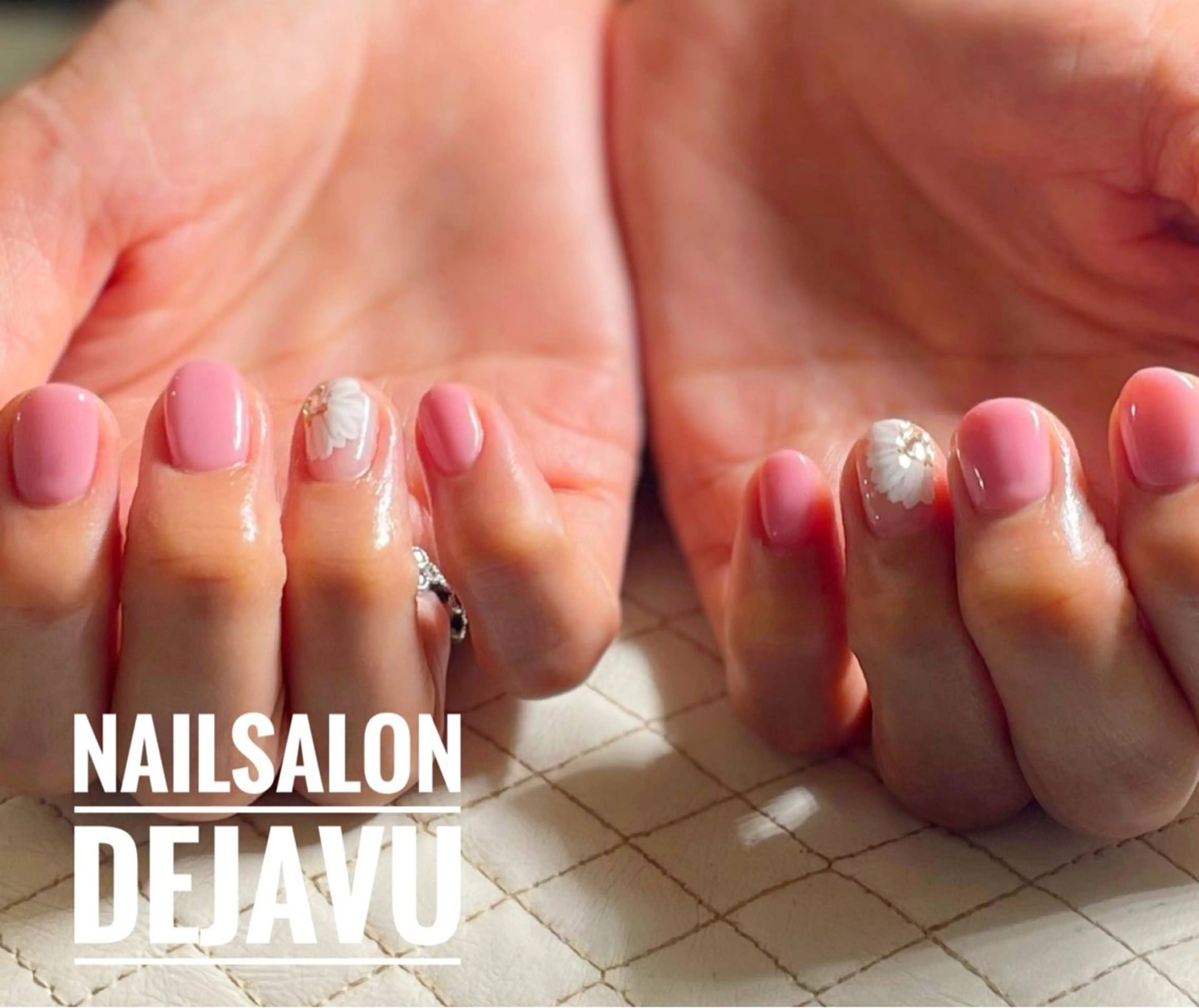 ネイル フラワーネイル 持ち込み ハンドネイル Nail salon Dejavu 🌿のネイルデザイン