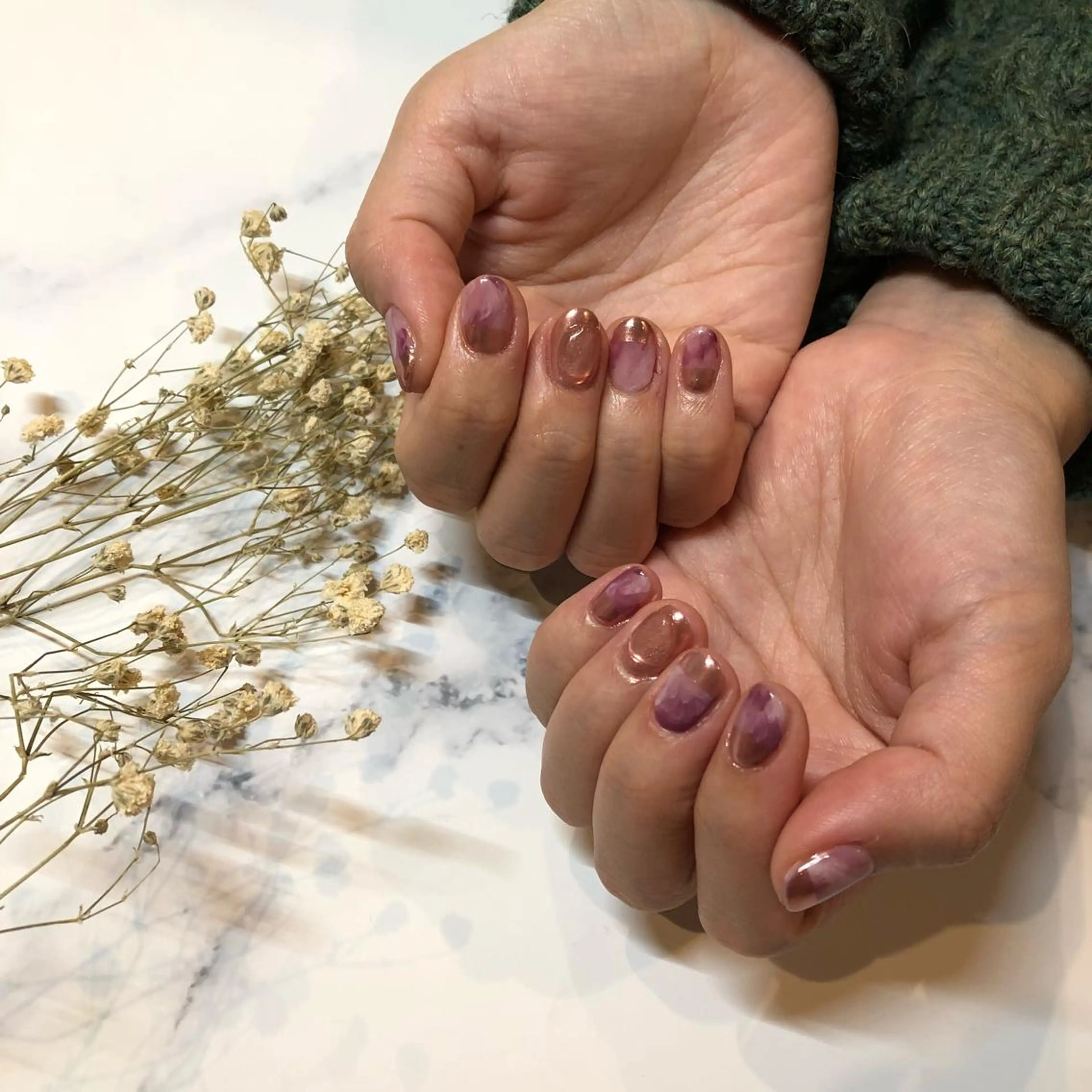 ネイル ハンドネイル 🌞💜 KAORI 🌴のネイルデザイン