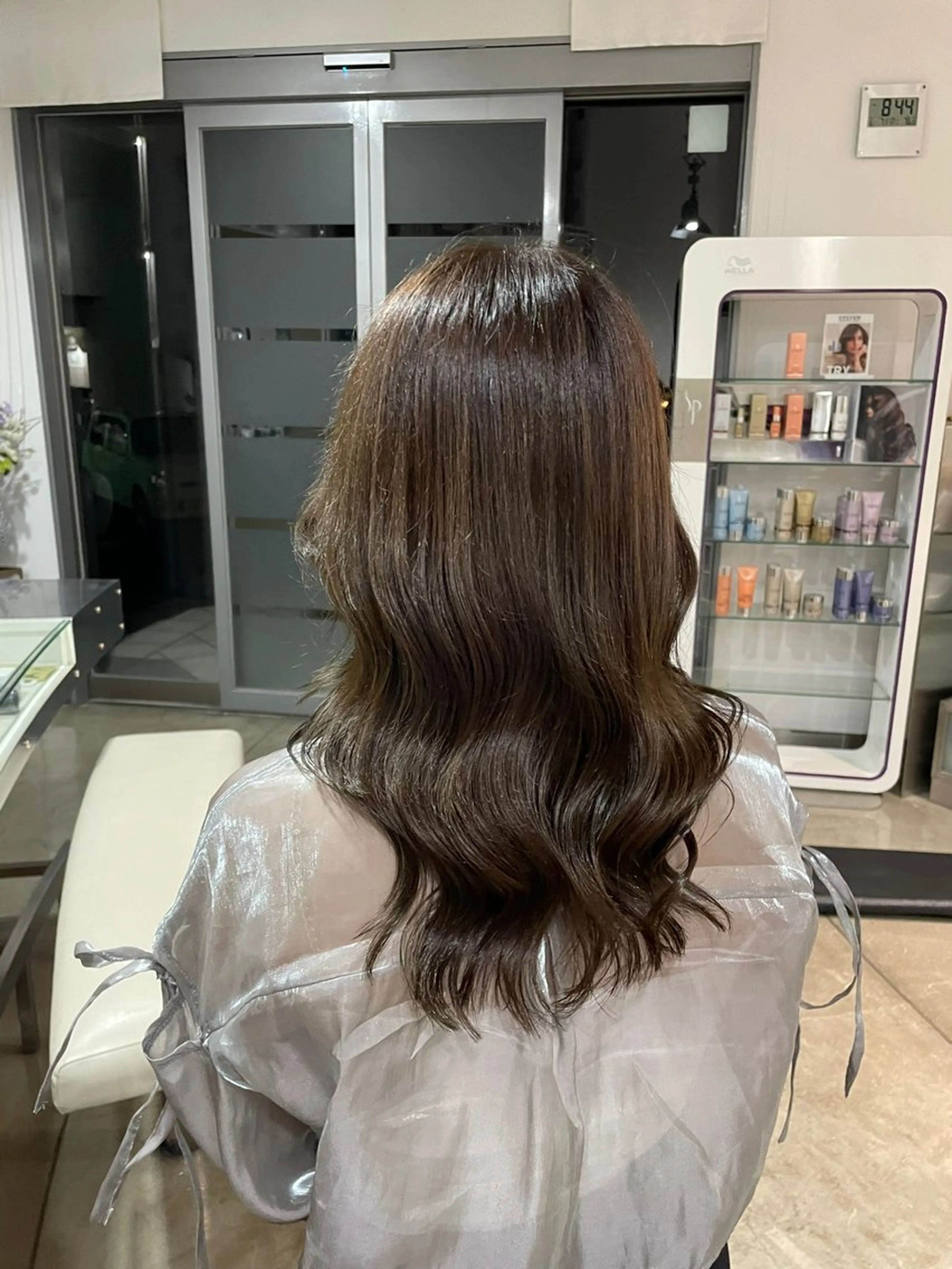 〰️フロント、顔周りカット＋イルミナカラー＋システムトリートメント〰️の写真