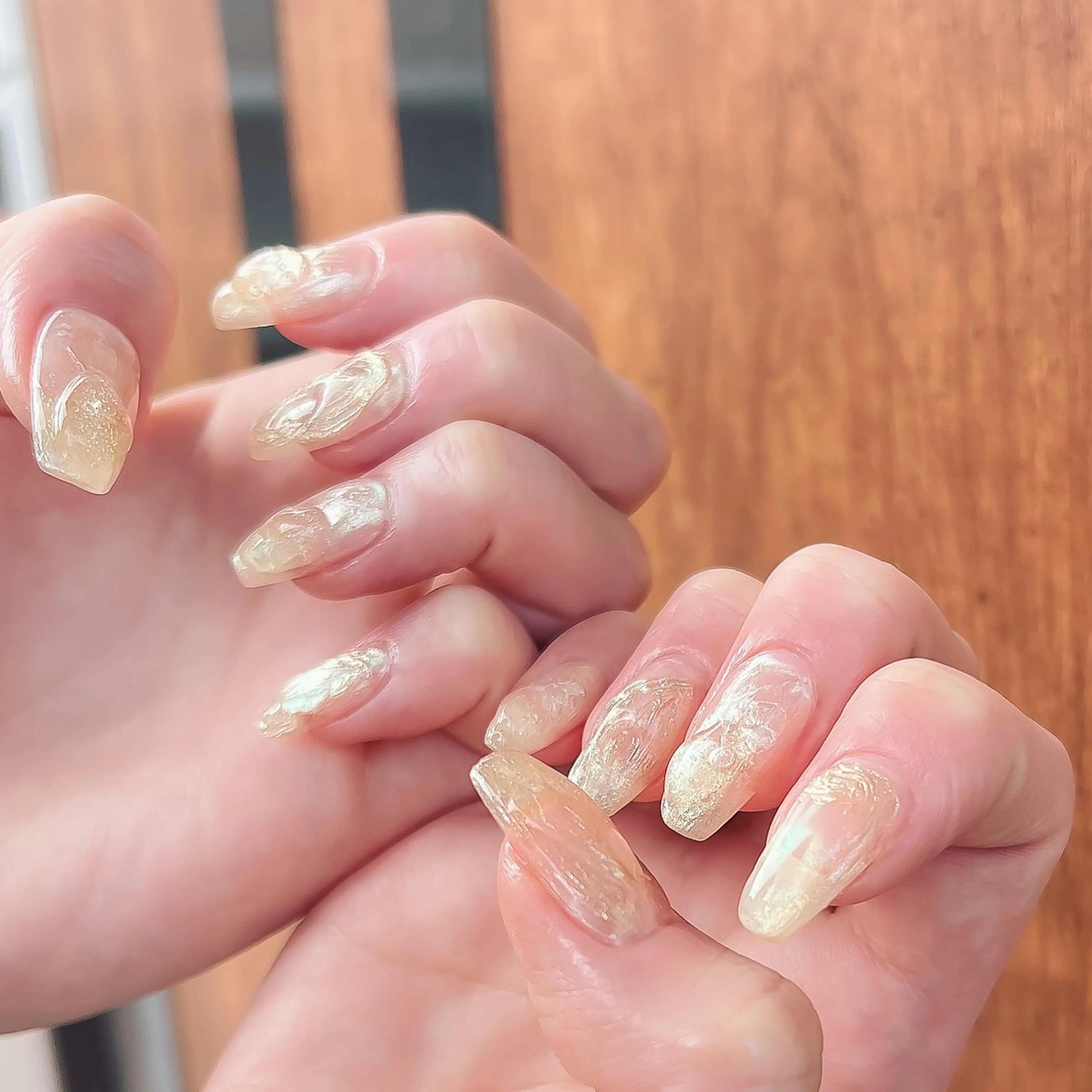 ネイル オーロラネイル ミラーネイル フットネイル pointillé .ayaのネイルデザイン