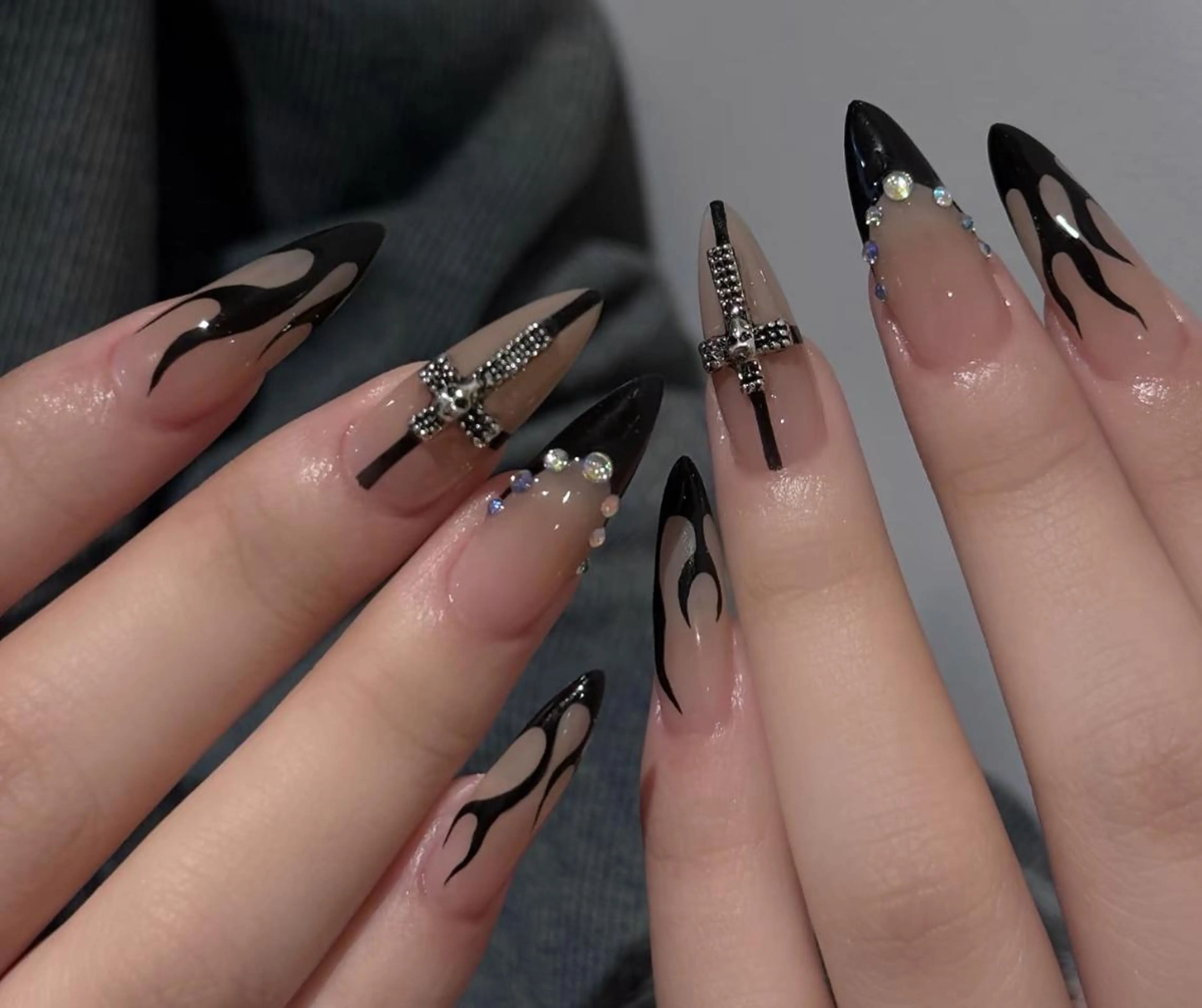 ネイル ハンドネイル ル ルのネイルデザイン