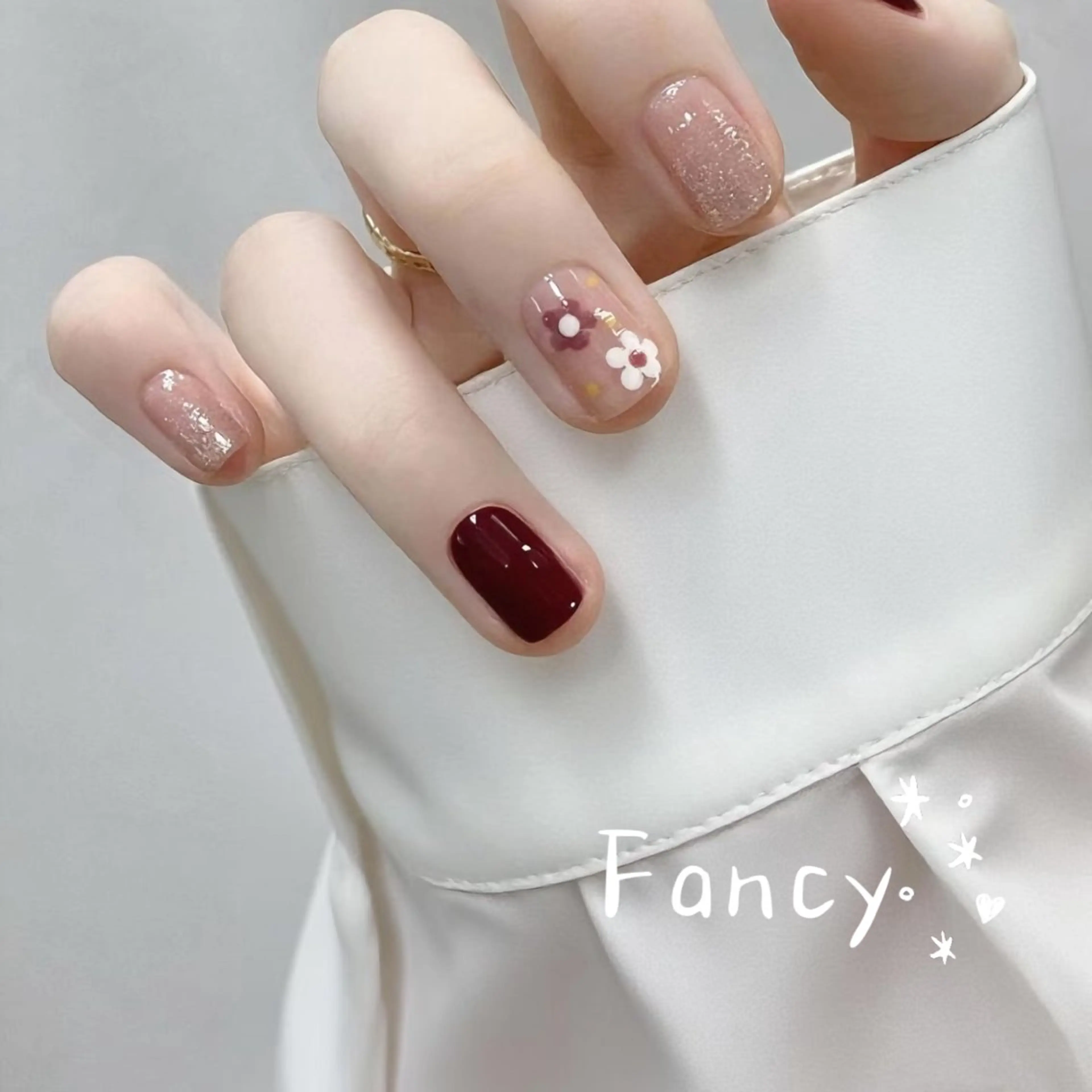 ネイル 長さ出し フットネイル フレンチネイル ガラスフレンチ 韓国ネイル Nailsalon Fancyのネイルデザイン