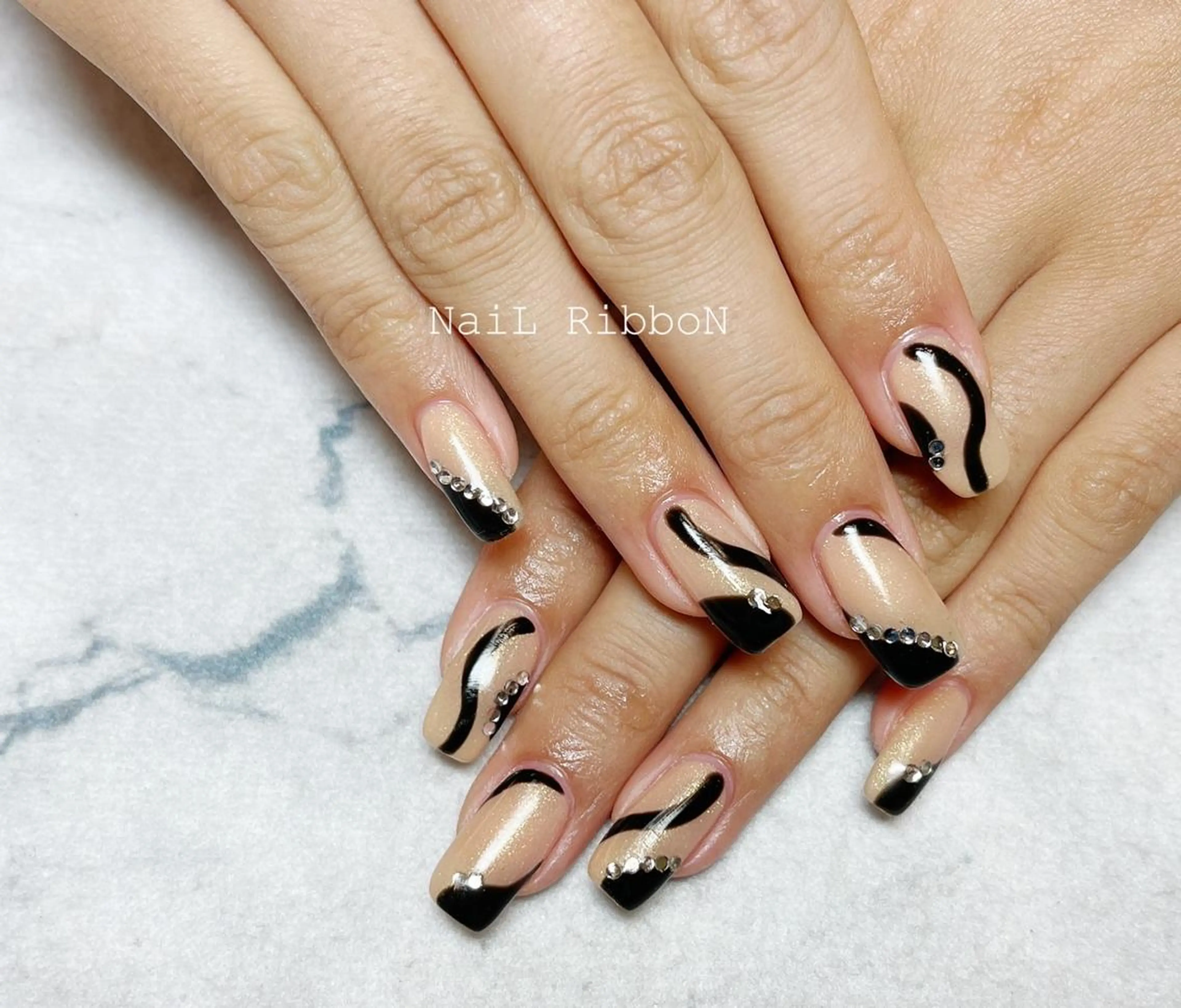 ネイル SWAMP  nails所属・🎀ネイルサロン RIRI🎀のネイルデザイン