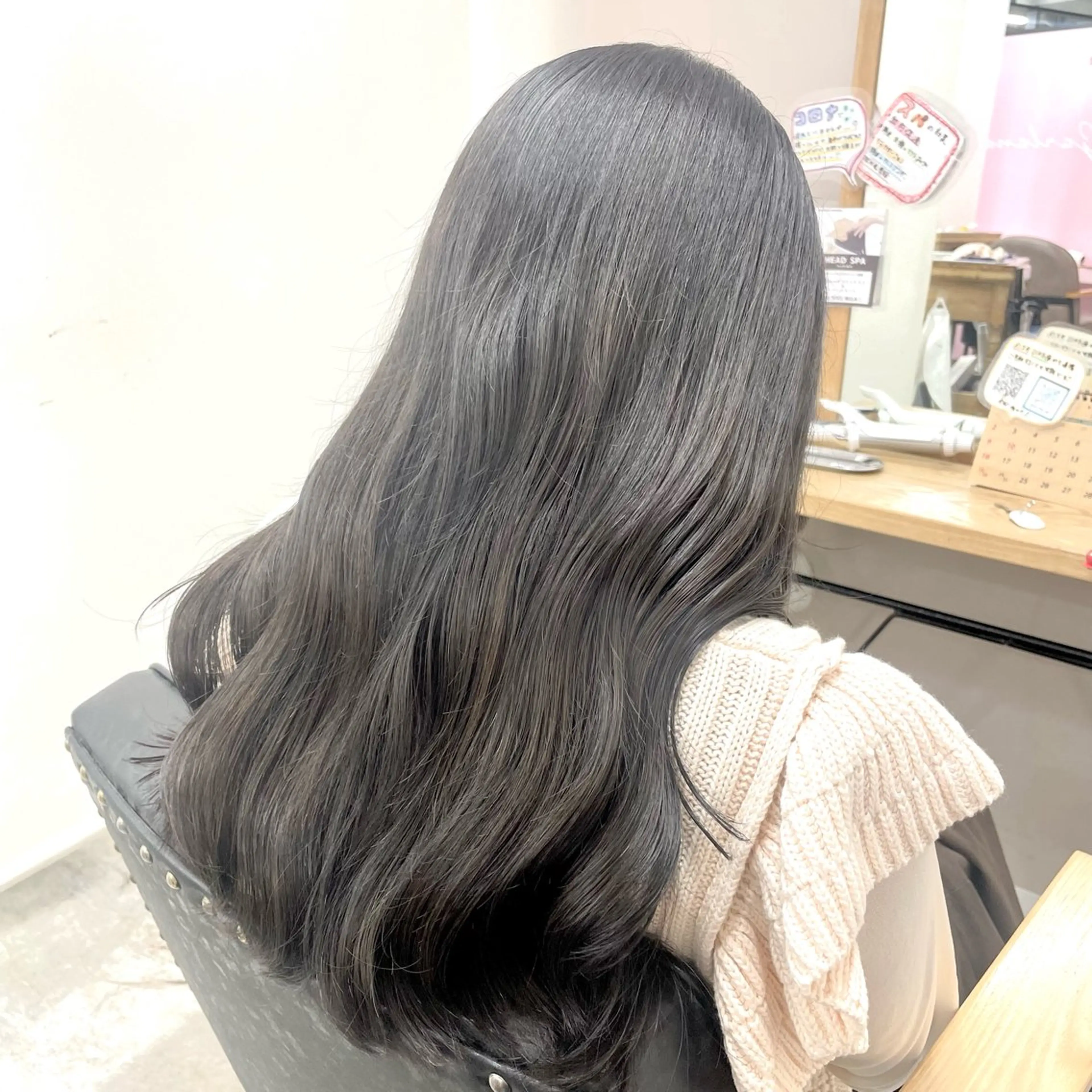 ロング カラー カット ヘアカラー 肌に馴染む暗髪 梅田・増田のヘアスタイル